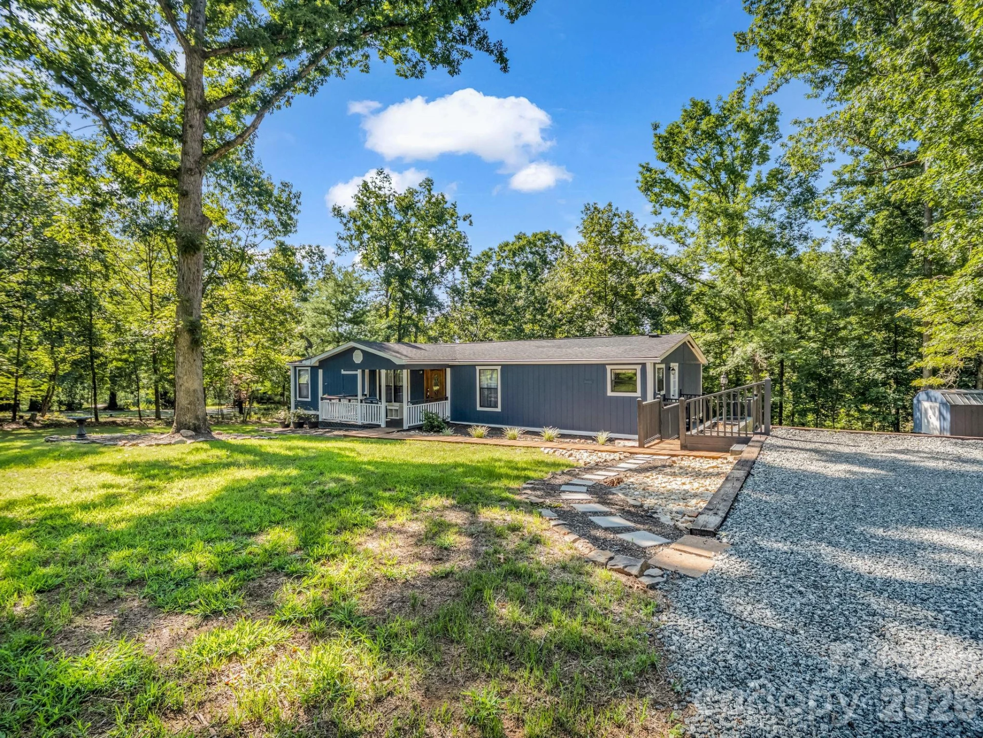 1120 Sandy Plains Road - Photo 2