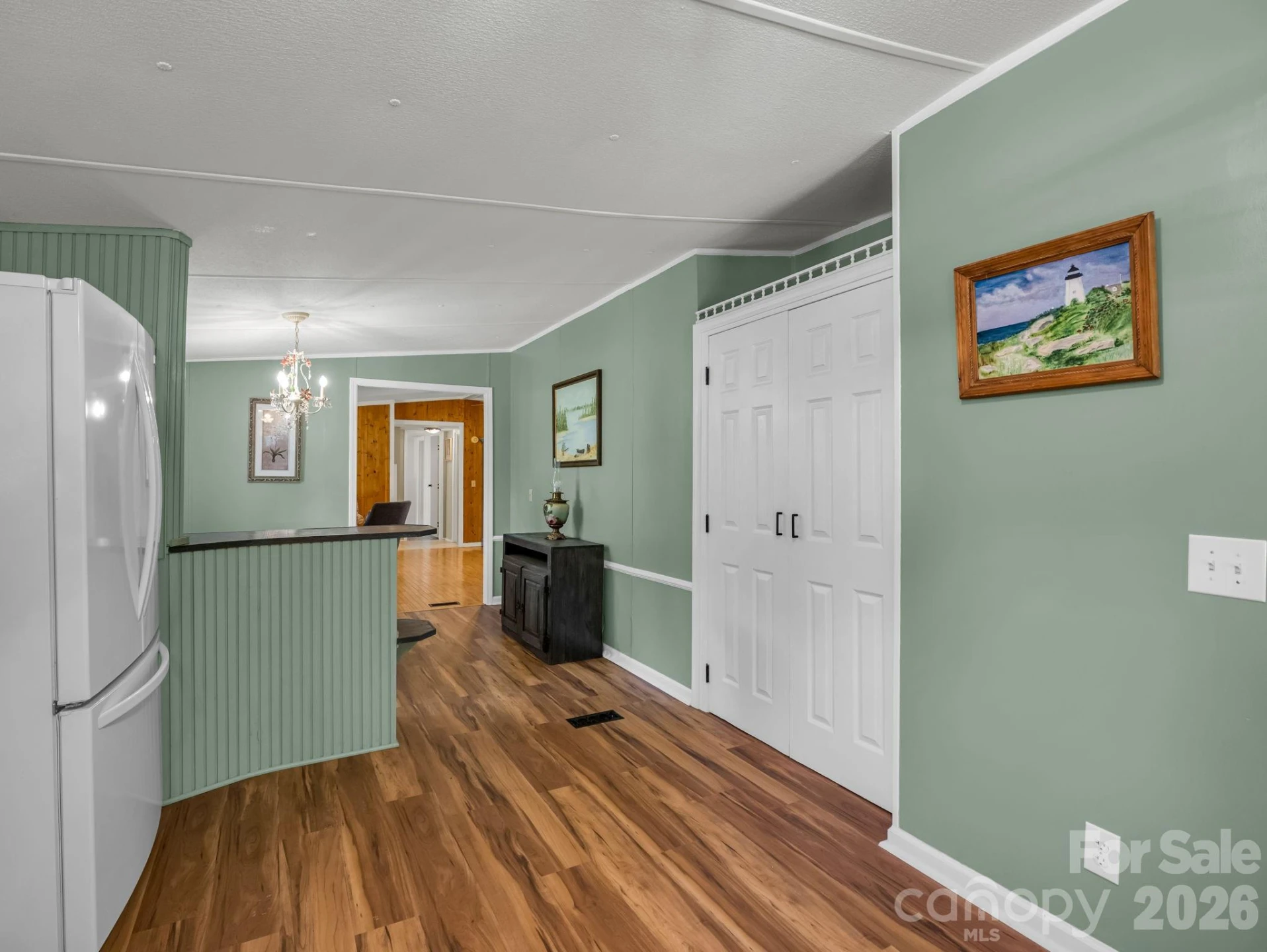 1120 Sandy Plains Road - Photo 27