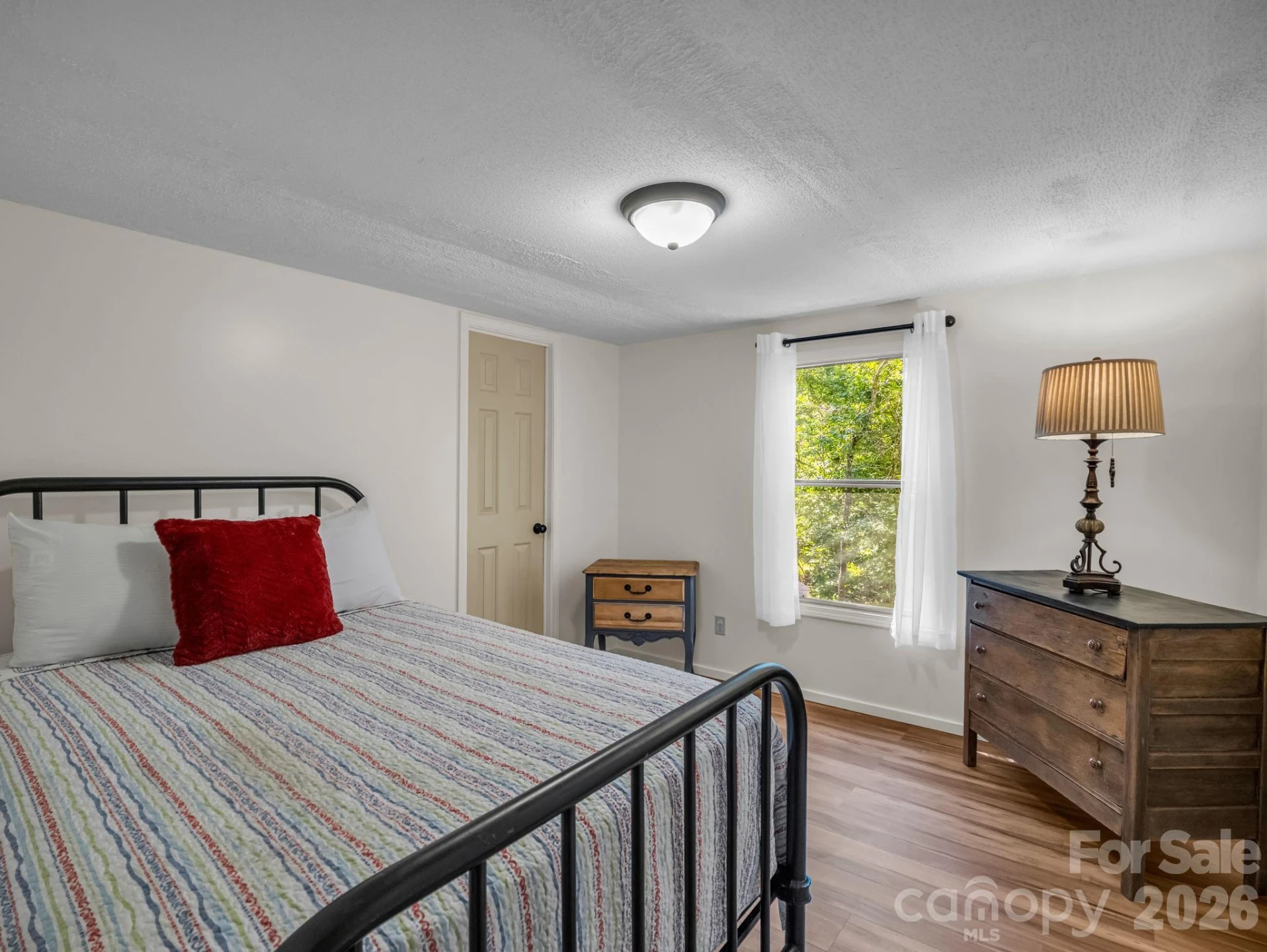 1120 Sandy Plains Road - Photo 32