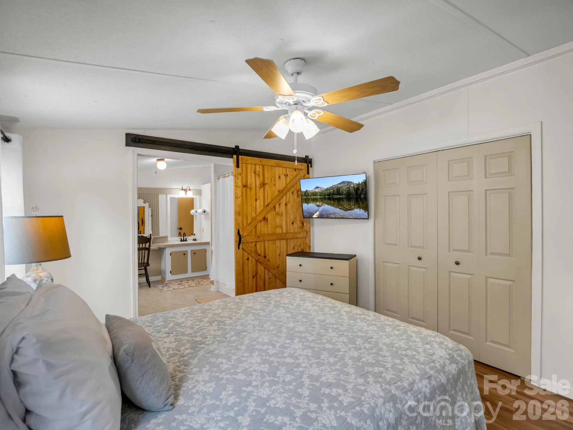 1120 Sandy Plains Road - Photo 36