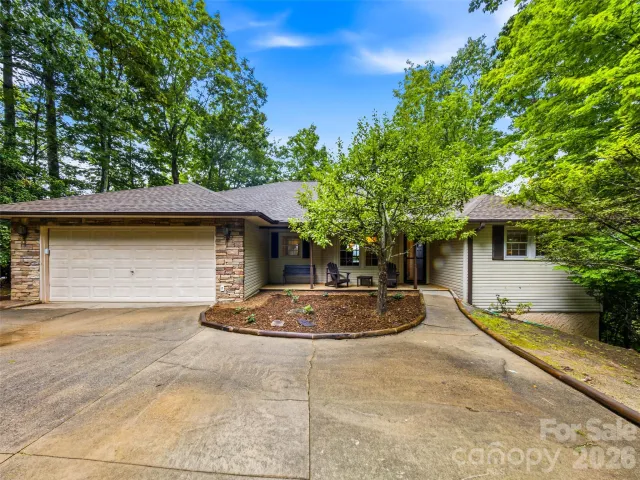 20 Adohi Court, Brevard, NC, 28712