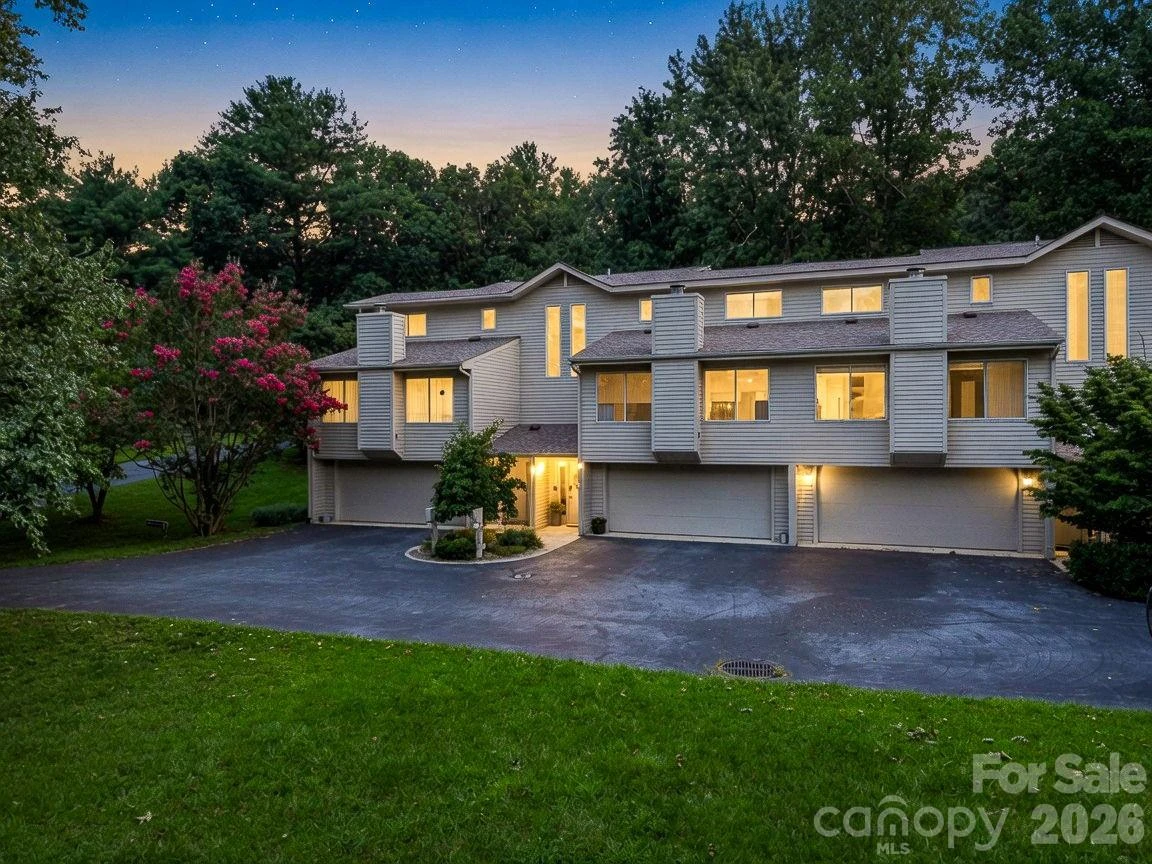 103 Shadowbrook Drive