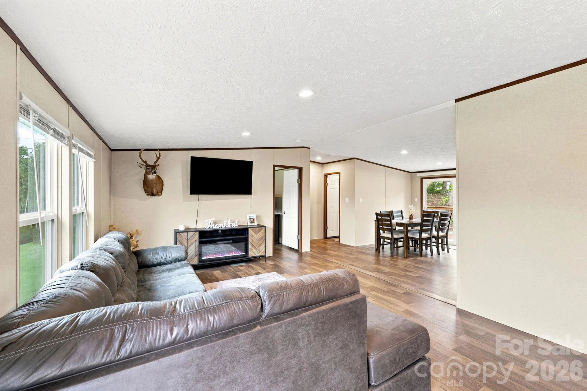 132 E View Drive - Photo 8