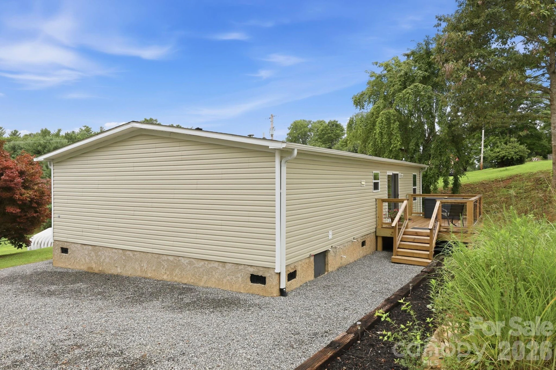 132 E View Drive - Photo 32
