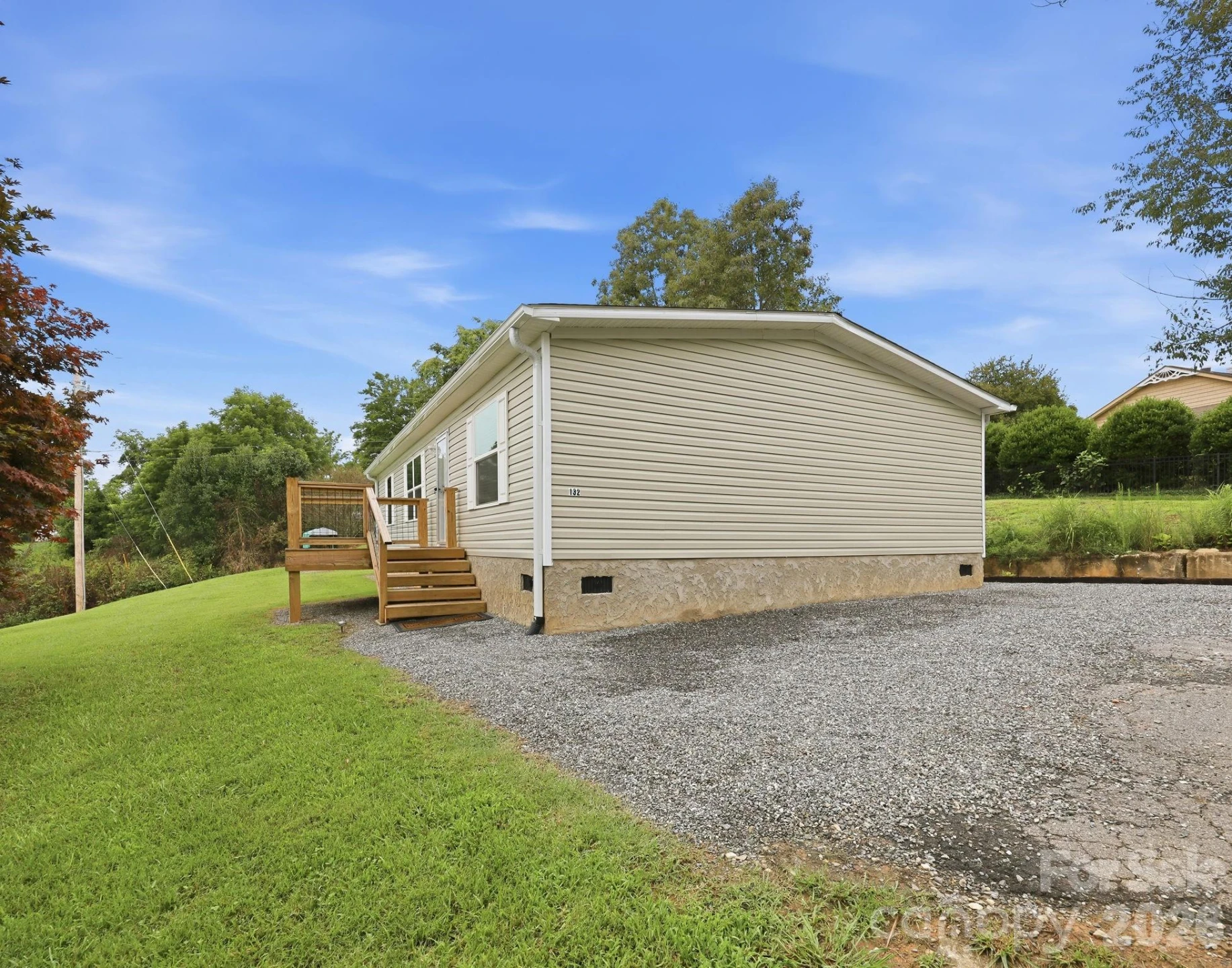 132 E View Drive - Photo 33