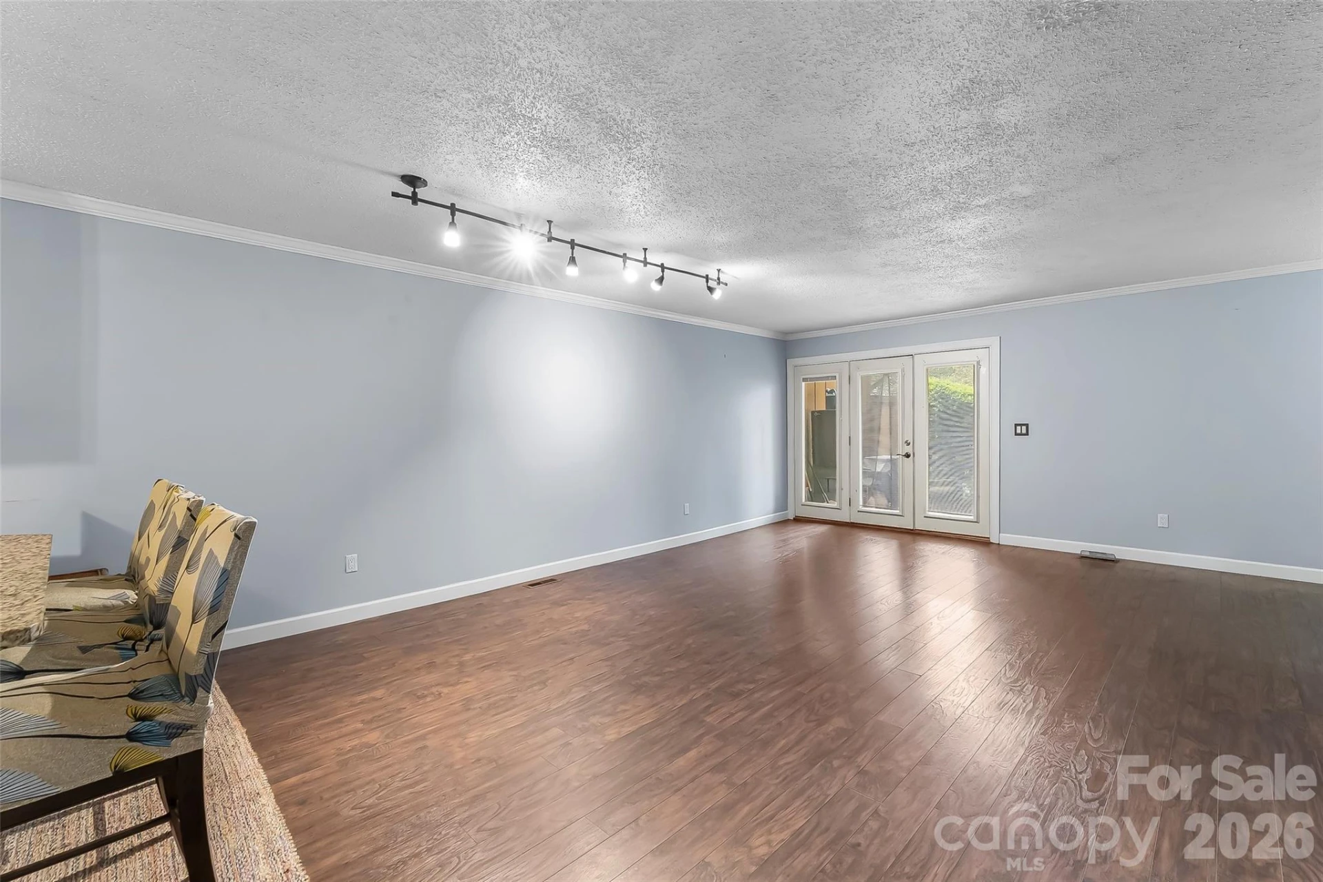 119 Colony Drive - Photo 2