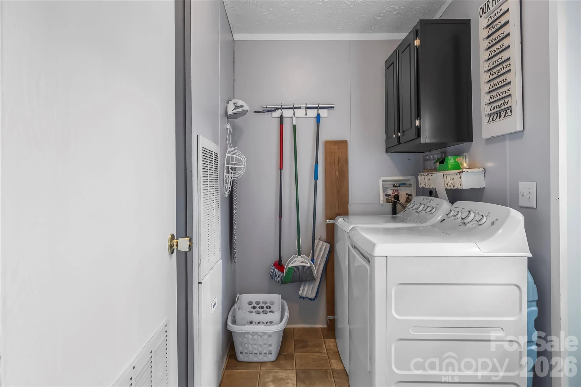 19 Brandon Lane - Photo 18