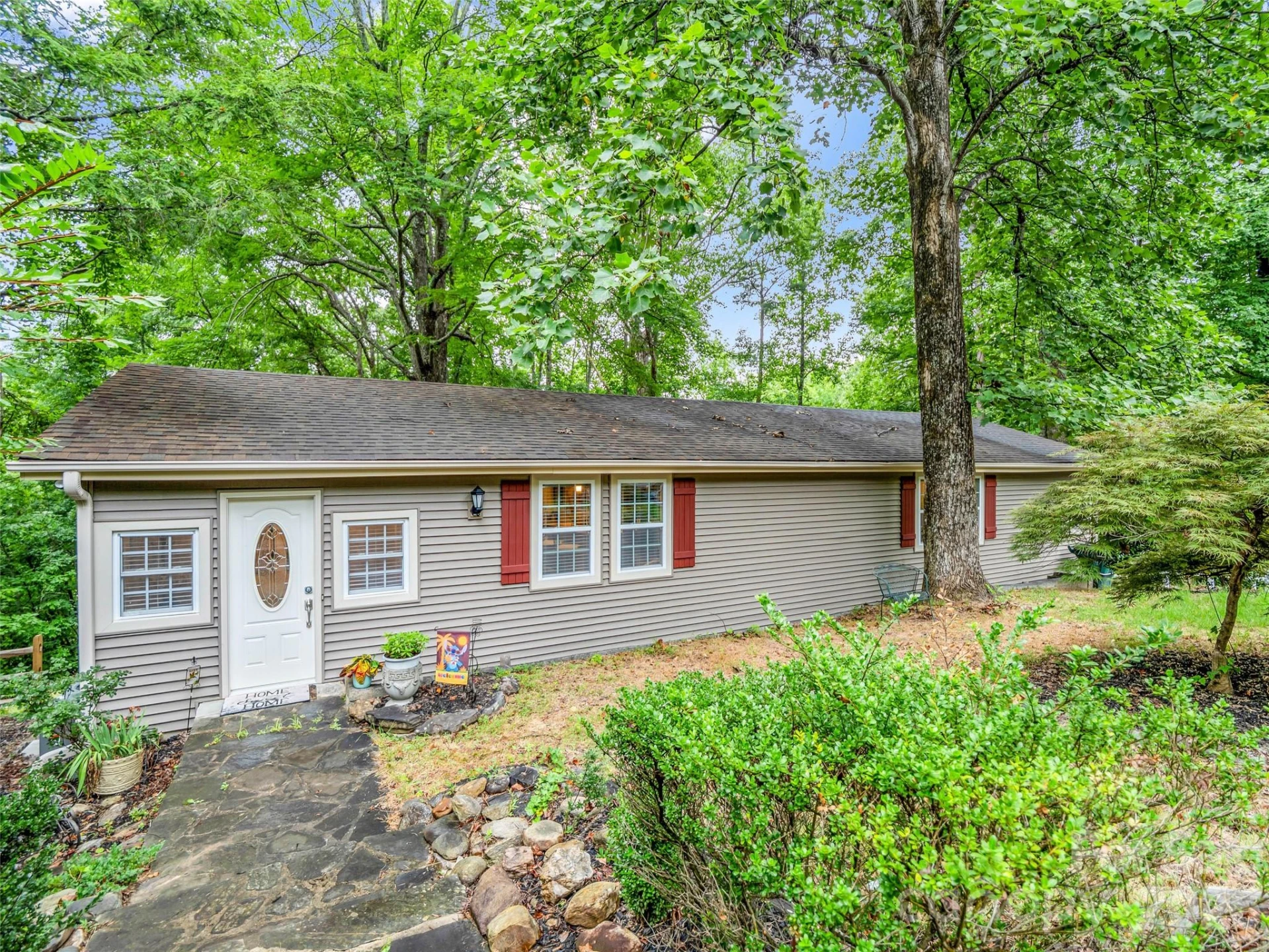 297 Chimney Cliff Drive