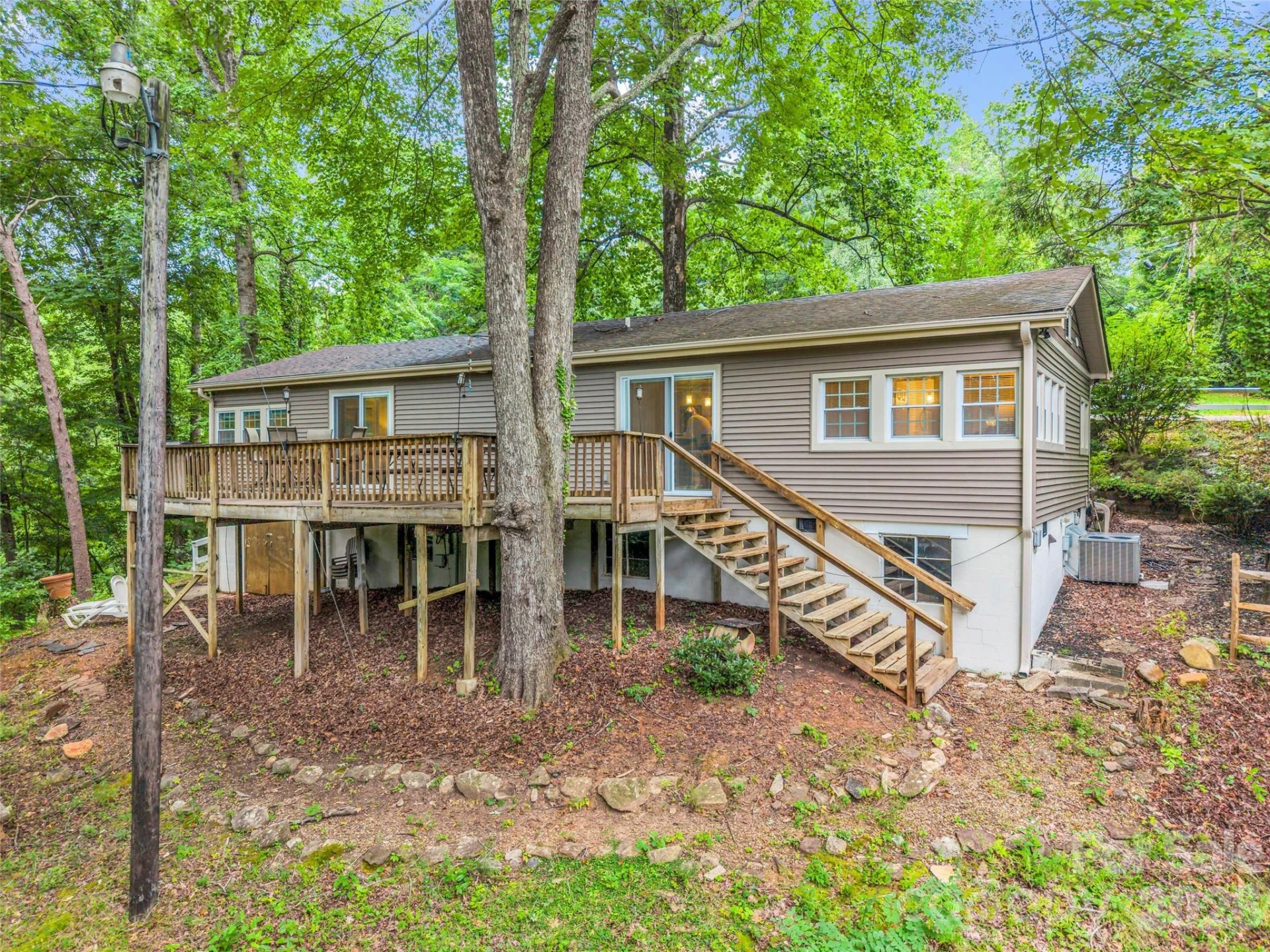 297 Chimney Cliff Drive - Photo 3