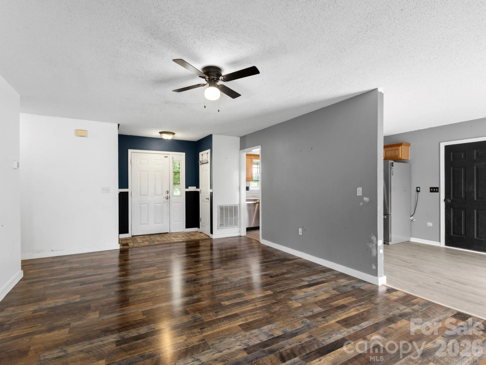 11 Cathy Court - Photo 9