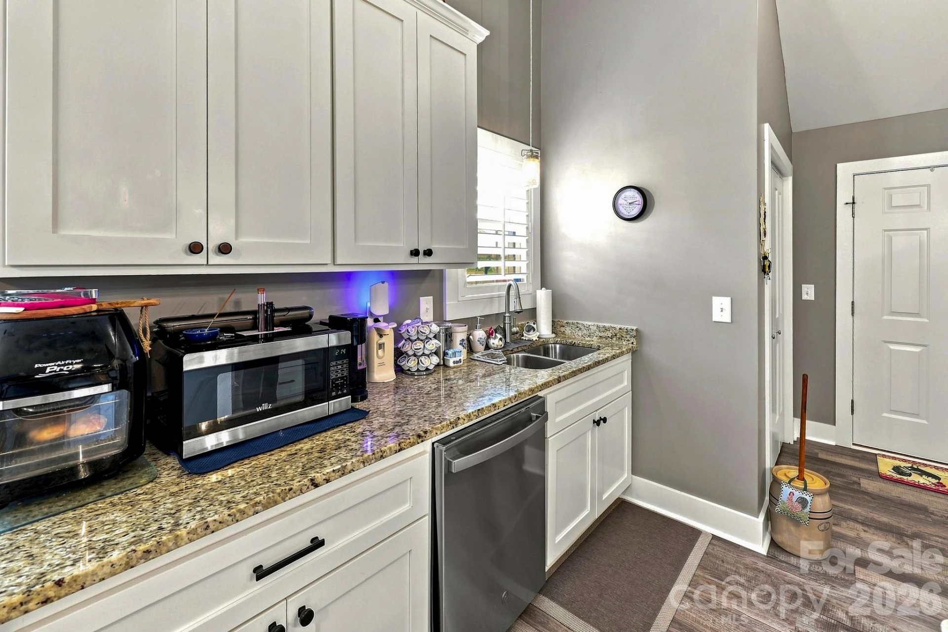 117 Richmond Court - Photo 10