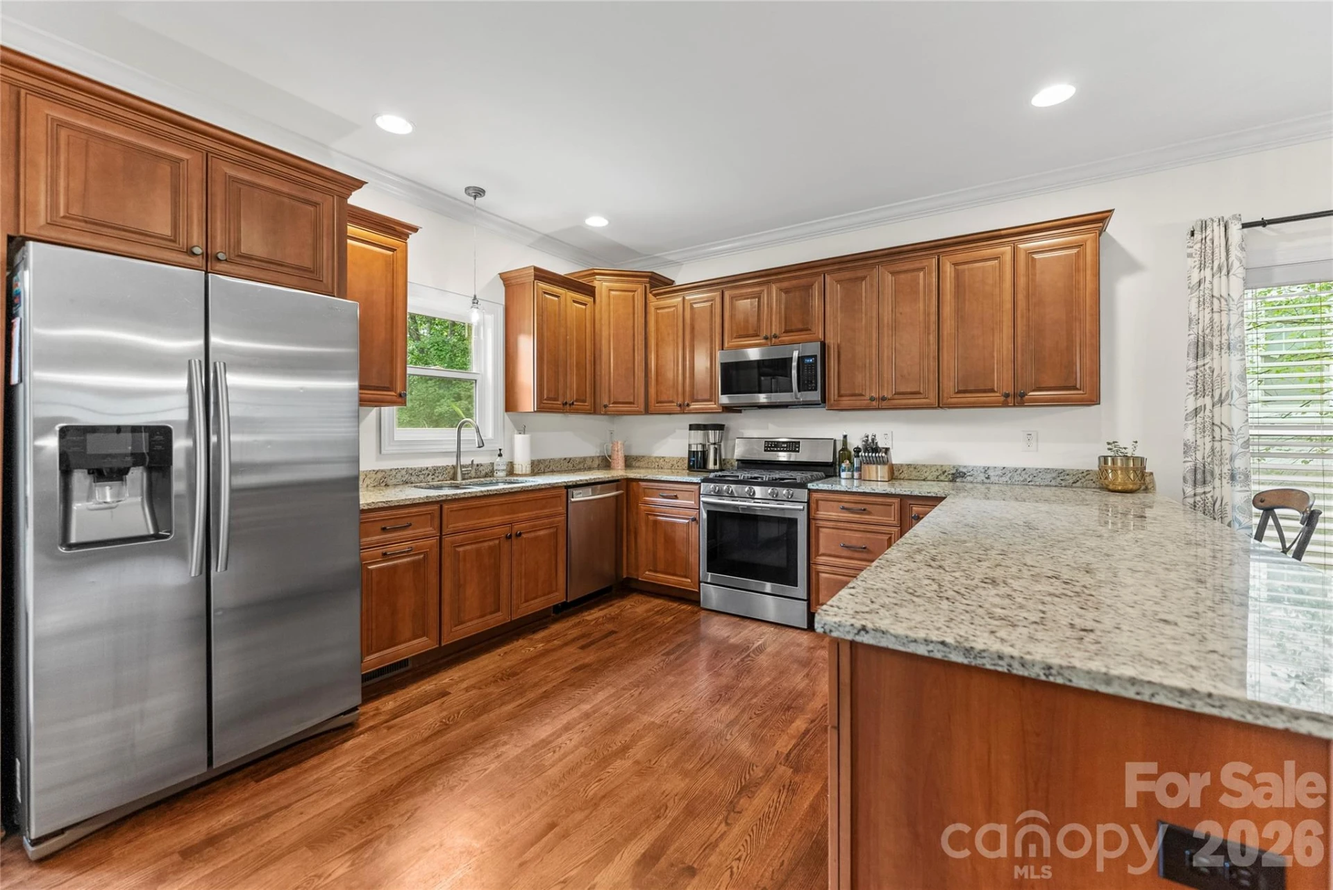 118 Houston Street - Photo 5