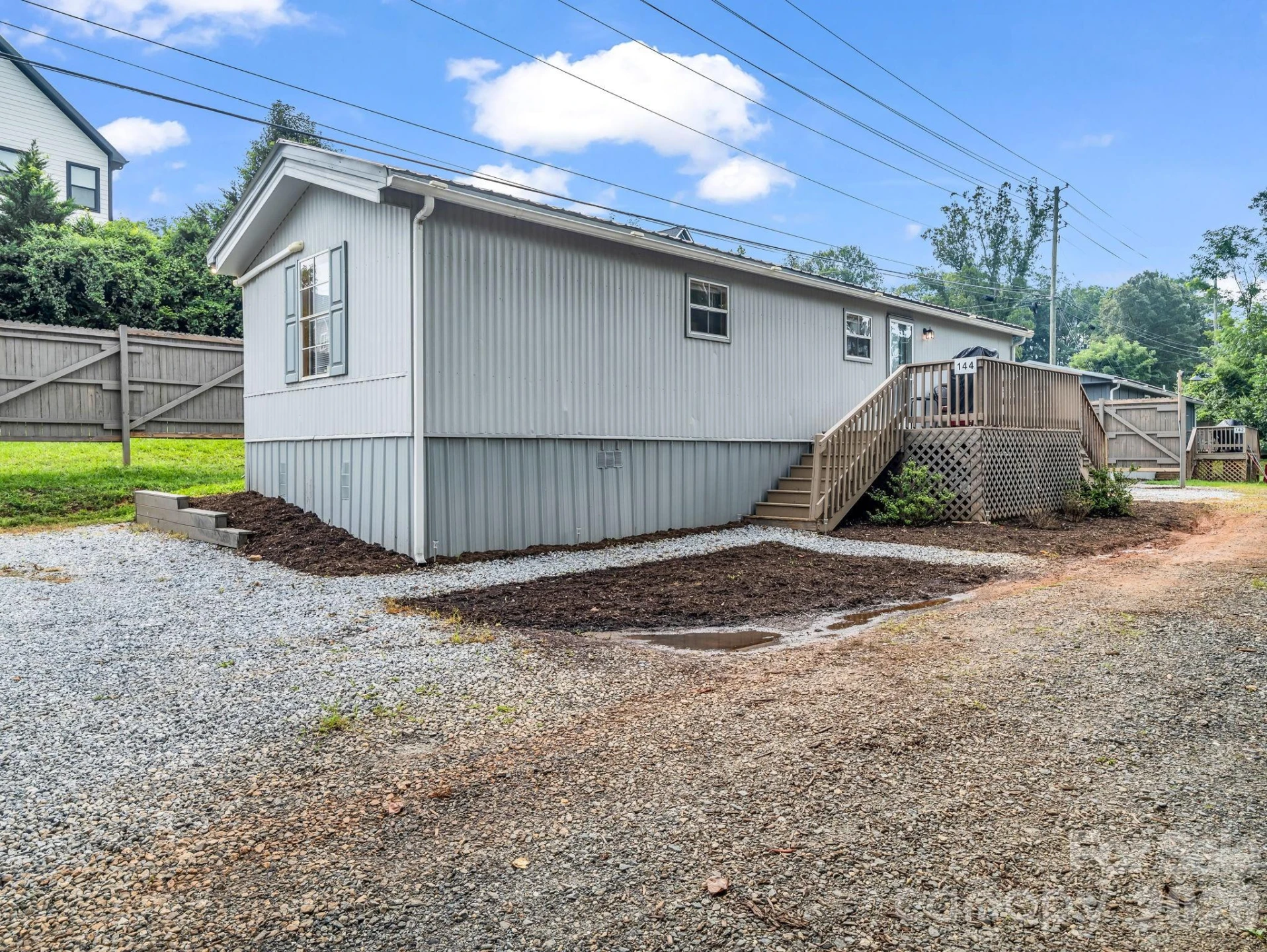 144 Clayton Road - Photo 3