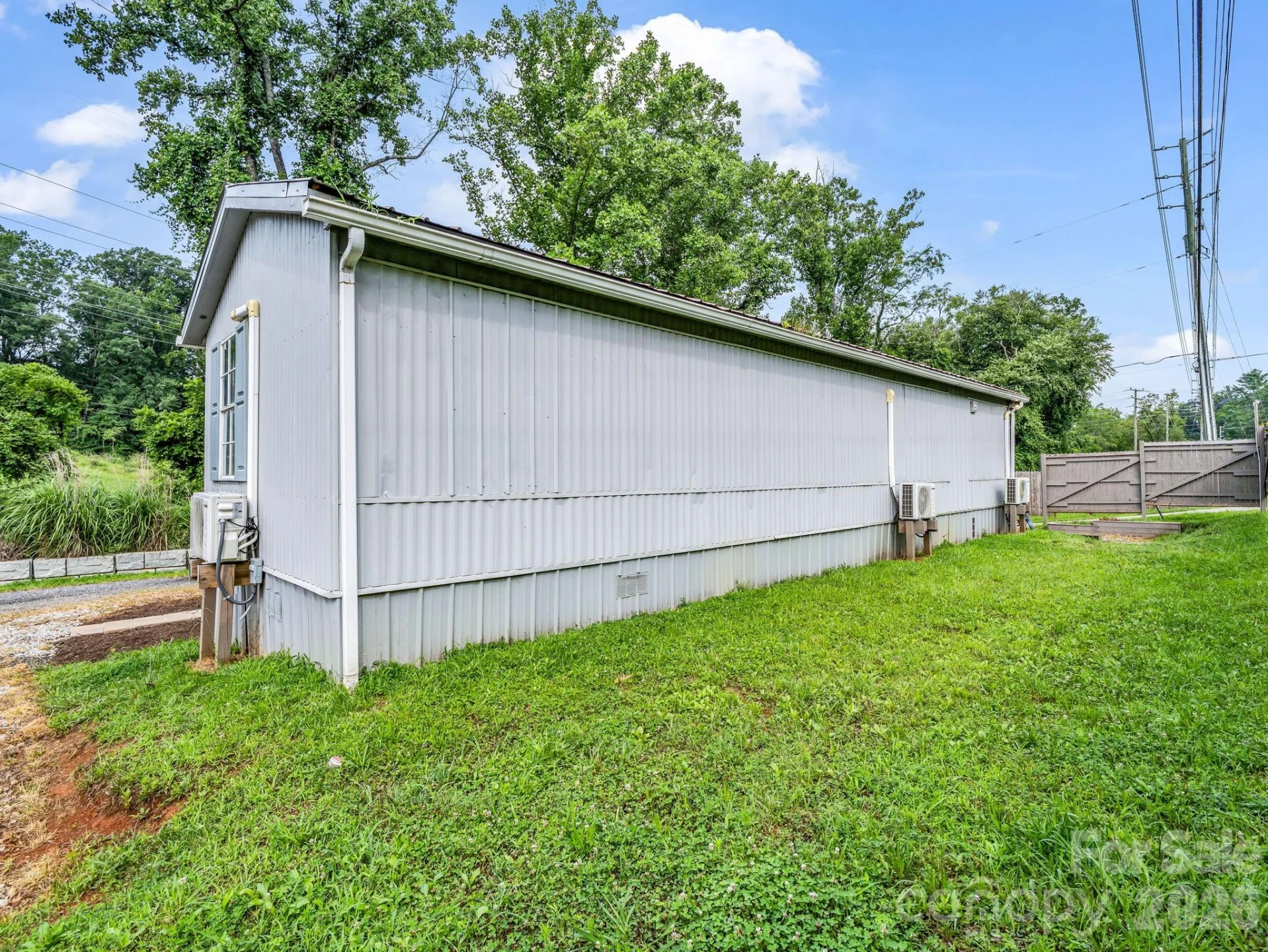 144 Clayton Road - Photo 5