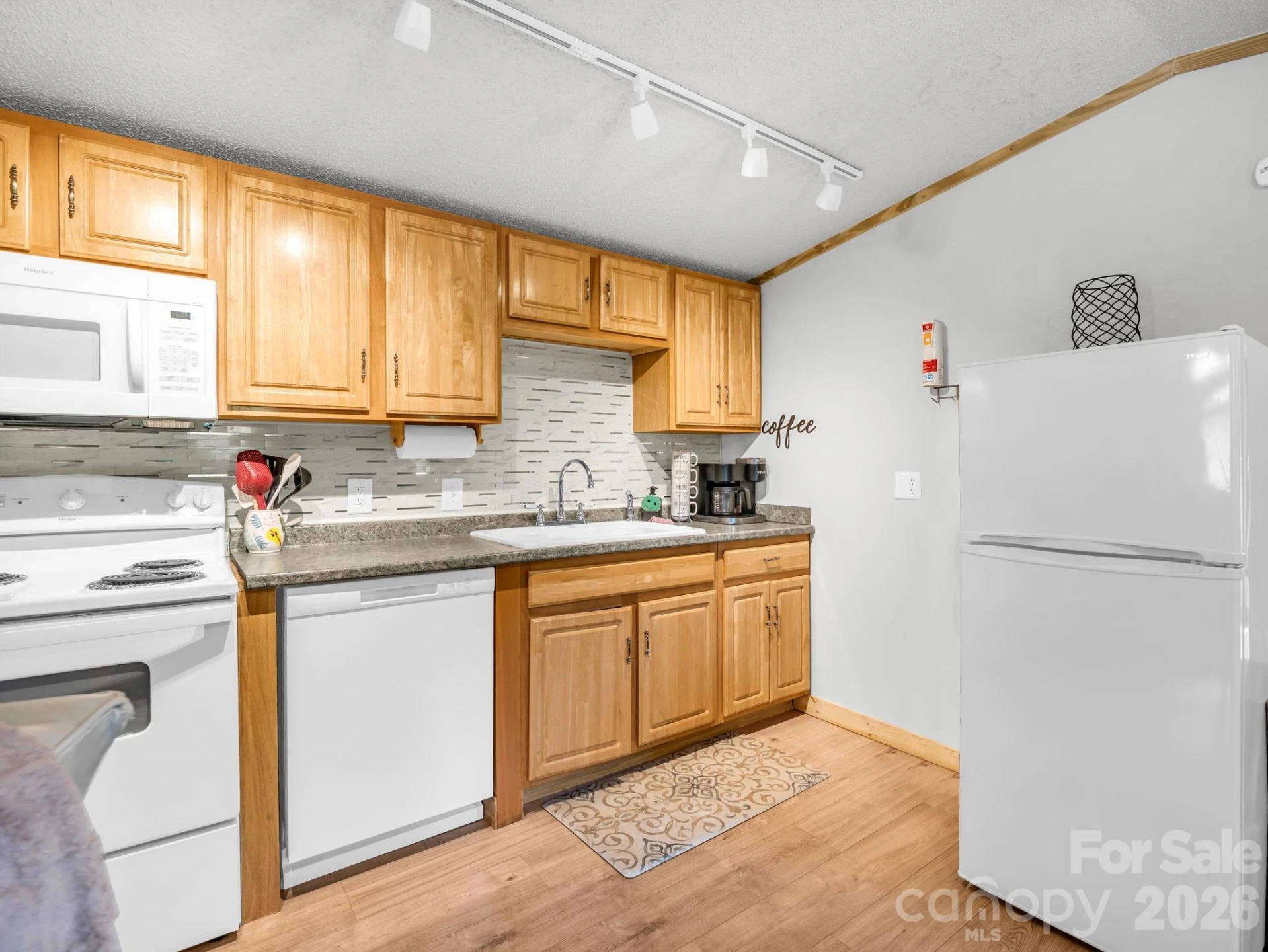 144 Clayton Road - Photo 9