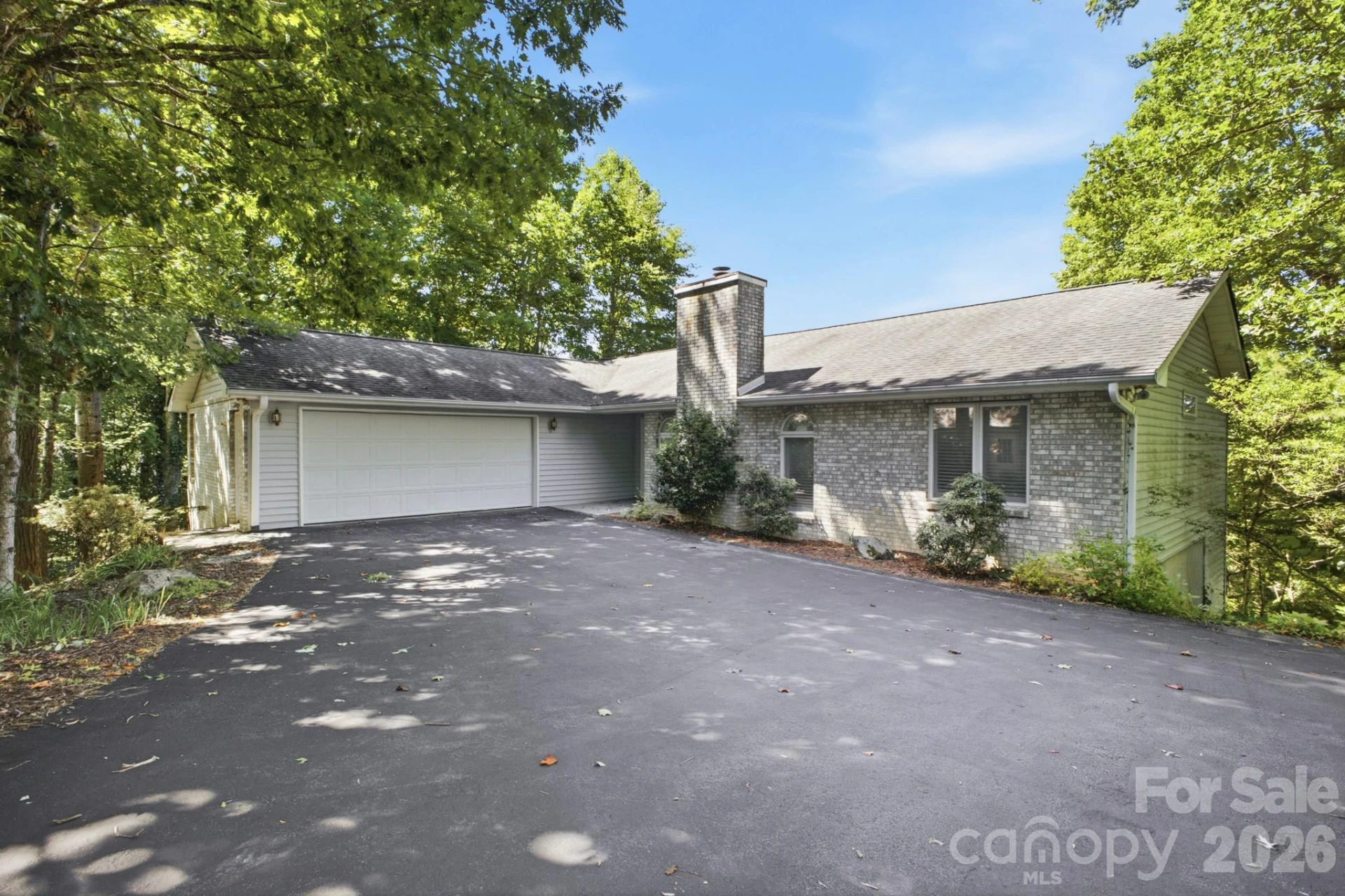 1870 Riverview Court