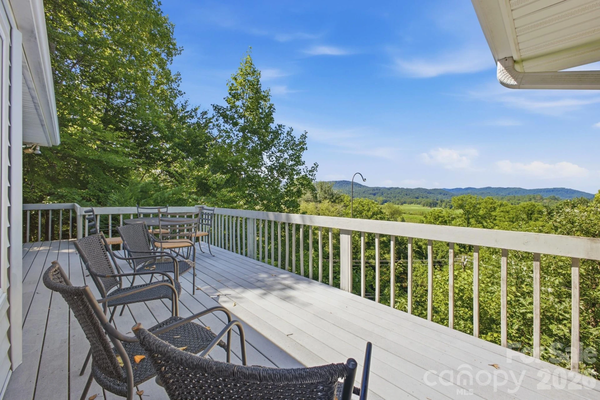 1870 Riverview Court - Photo 4