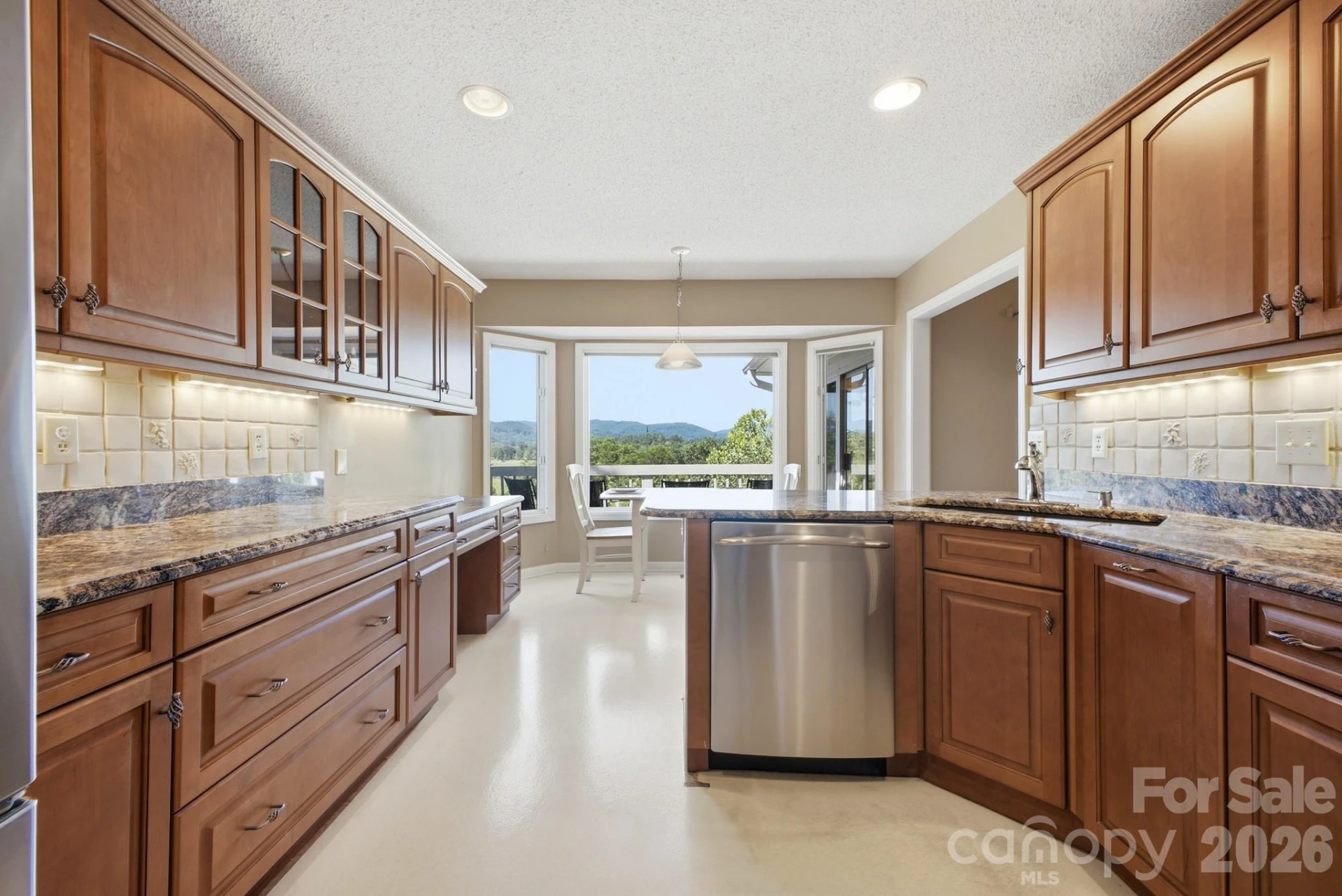 1870 Riverview Court - Photo 11