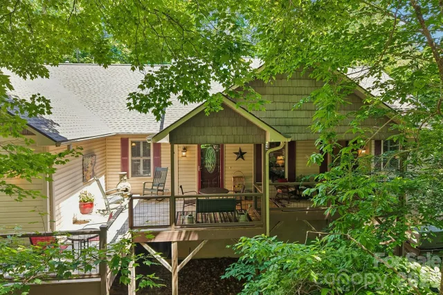 25 Arnie Drive, Etowah, NC, 28729