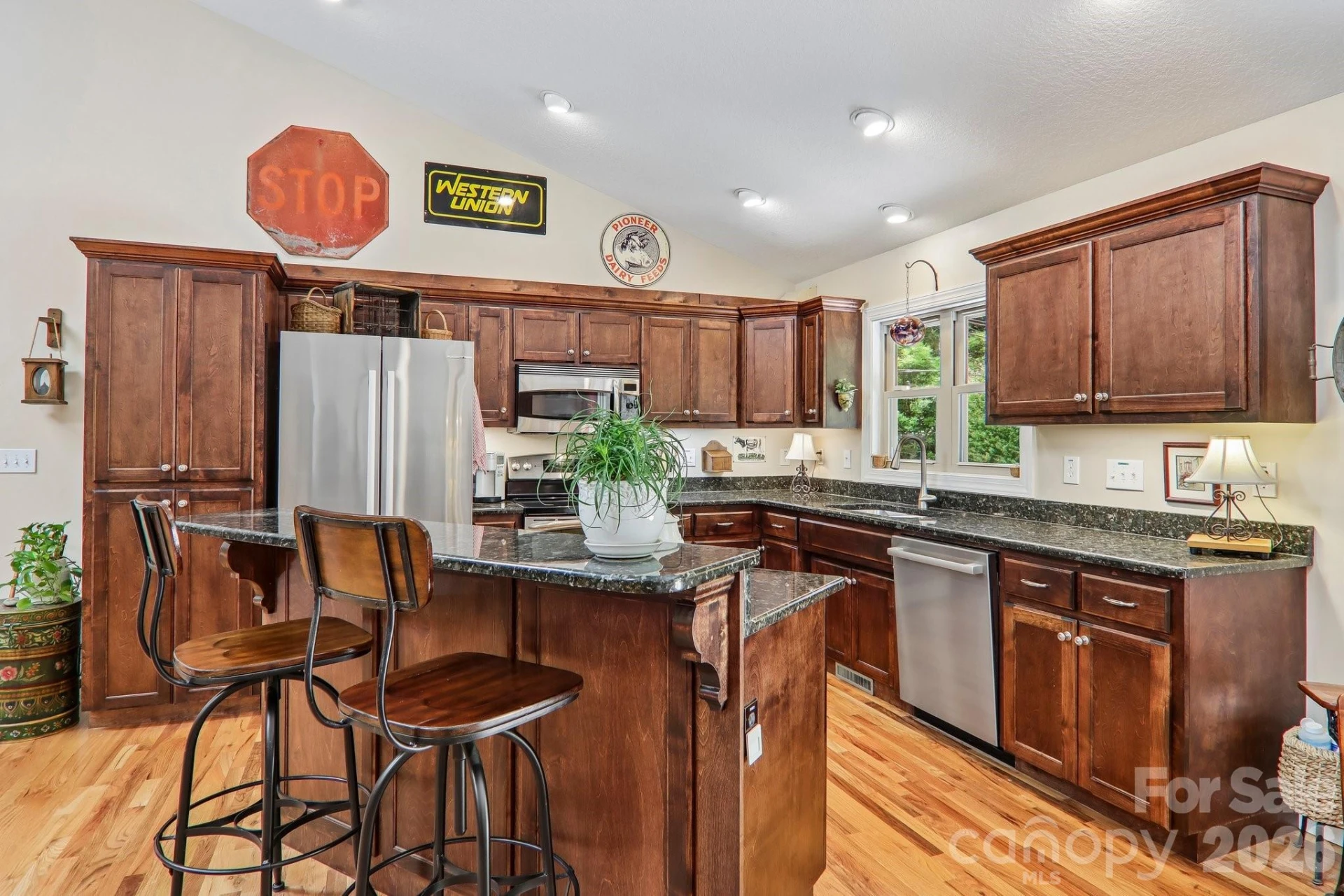 25 Arnie Drive - Photo 8