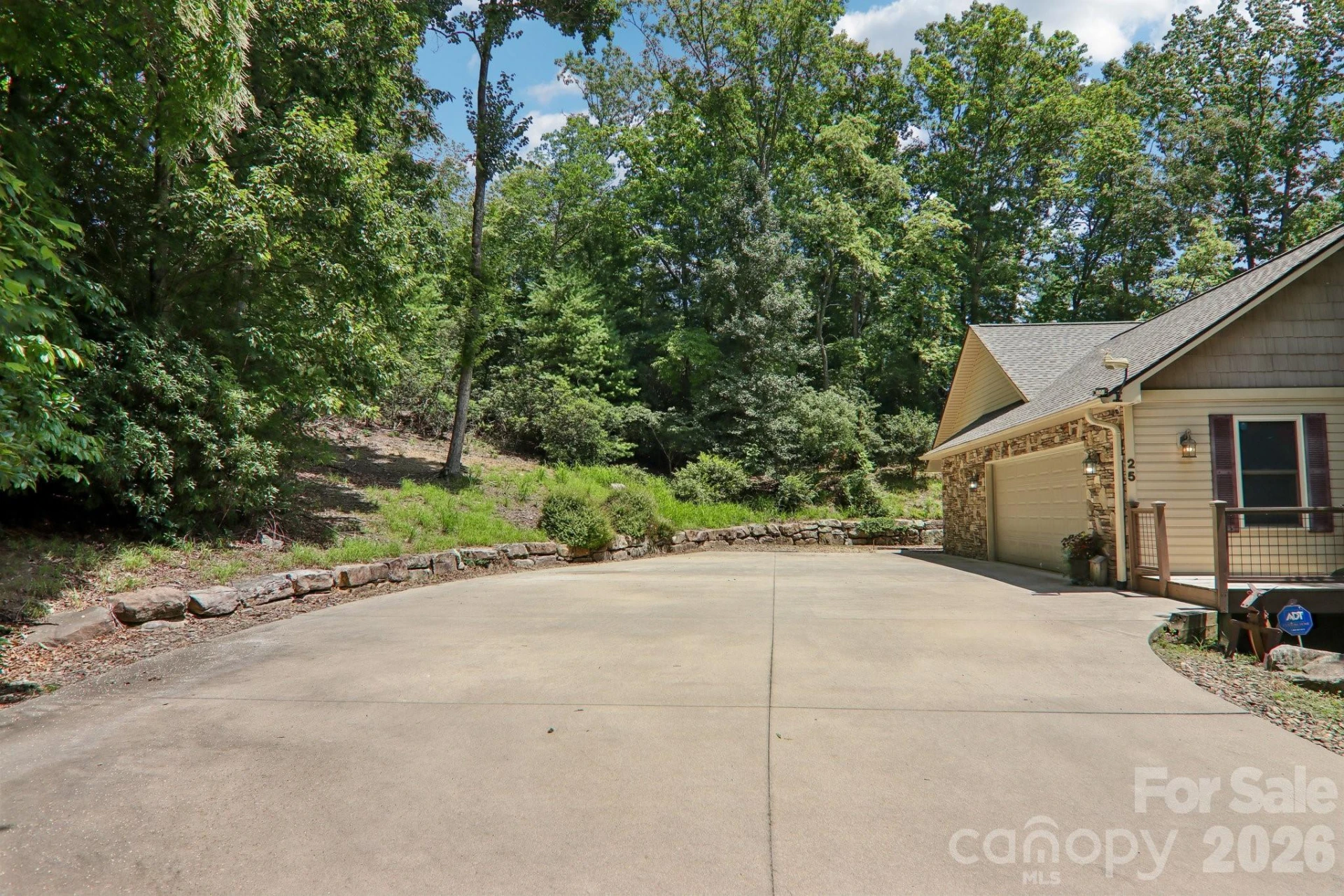 25 Arnie Drive - Photo 42