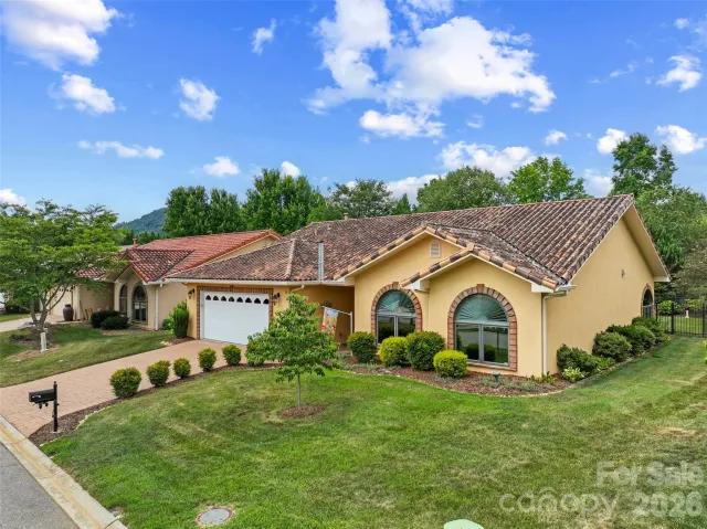 19 Pacifico Drive