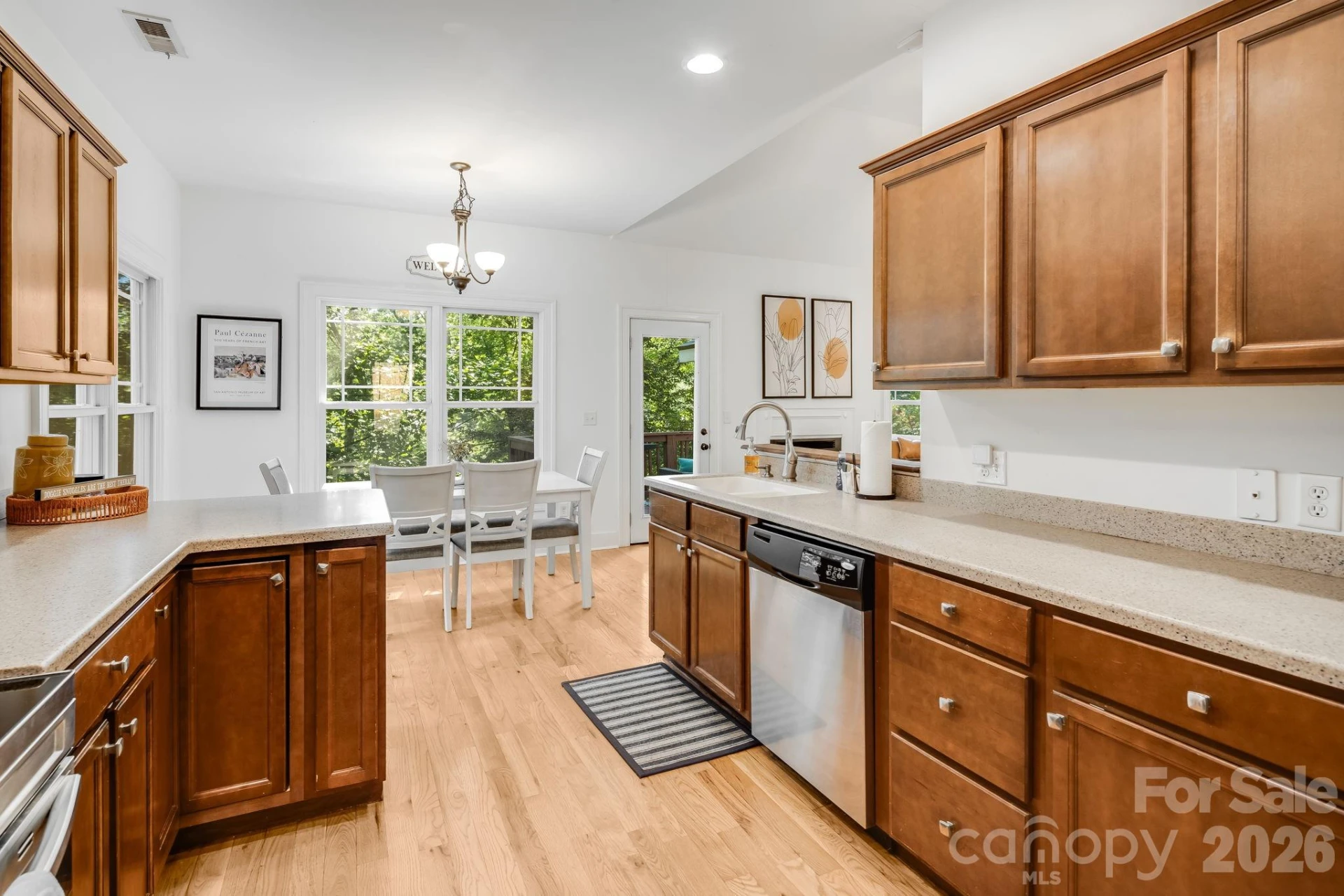 28 Greenbriar Road - Photo 13
