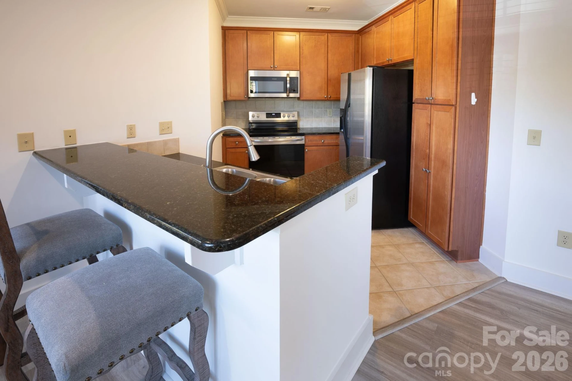 9 Kenilworth Knoll #207 - Photo 7