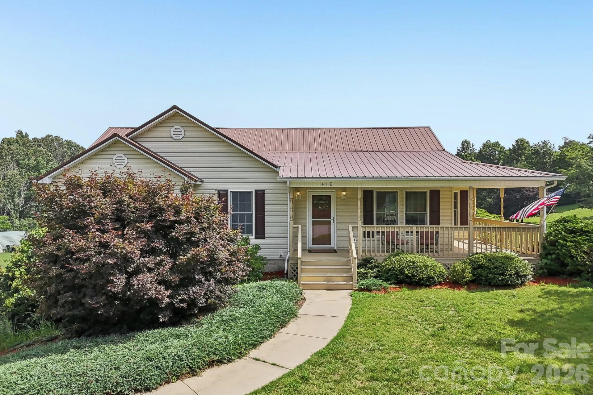 410 Crawford Road - Photo 2