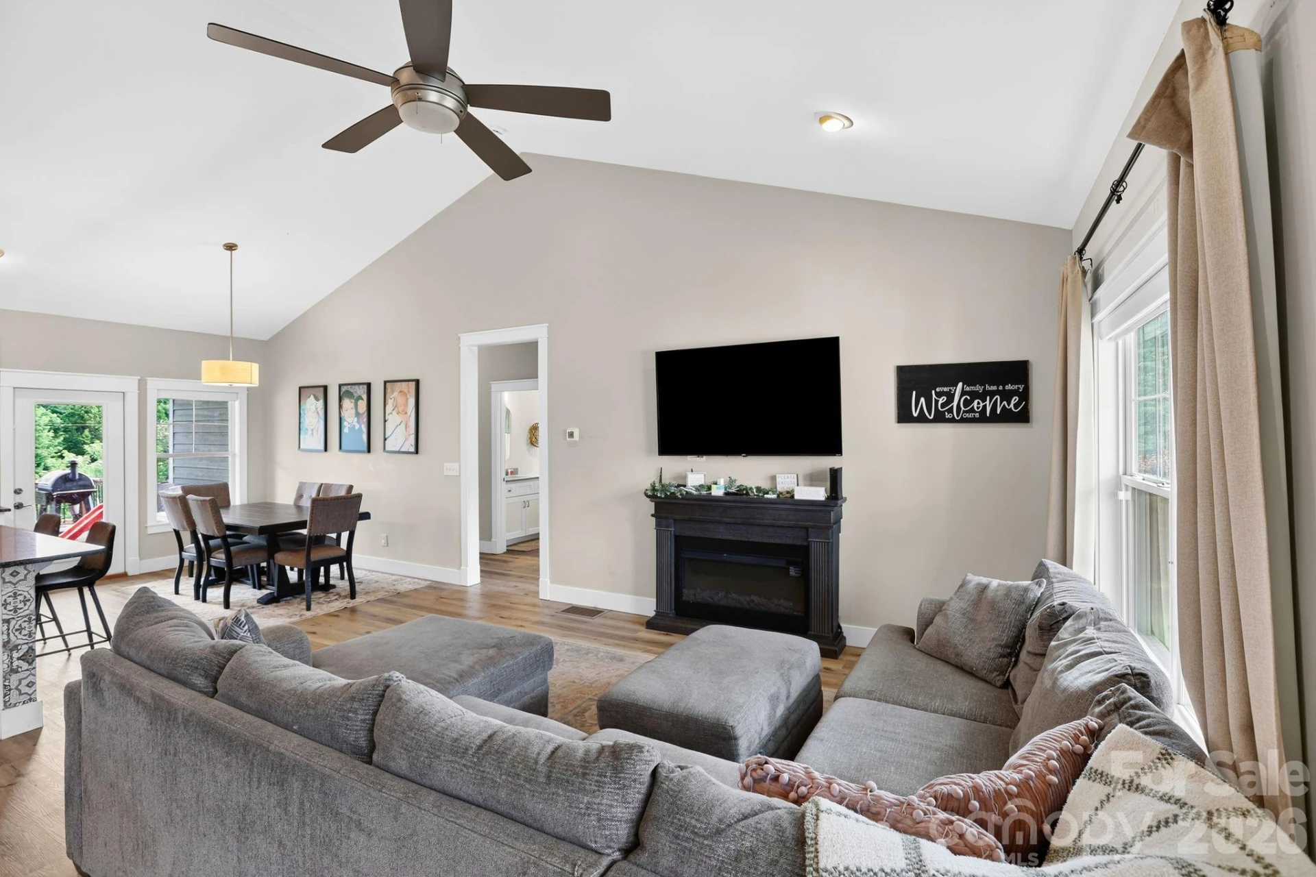 8 Vedder Way - Photo 9