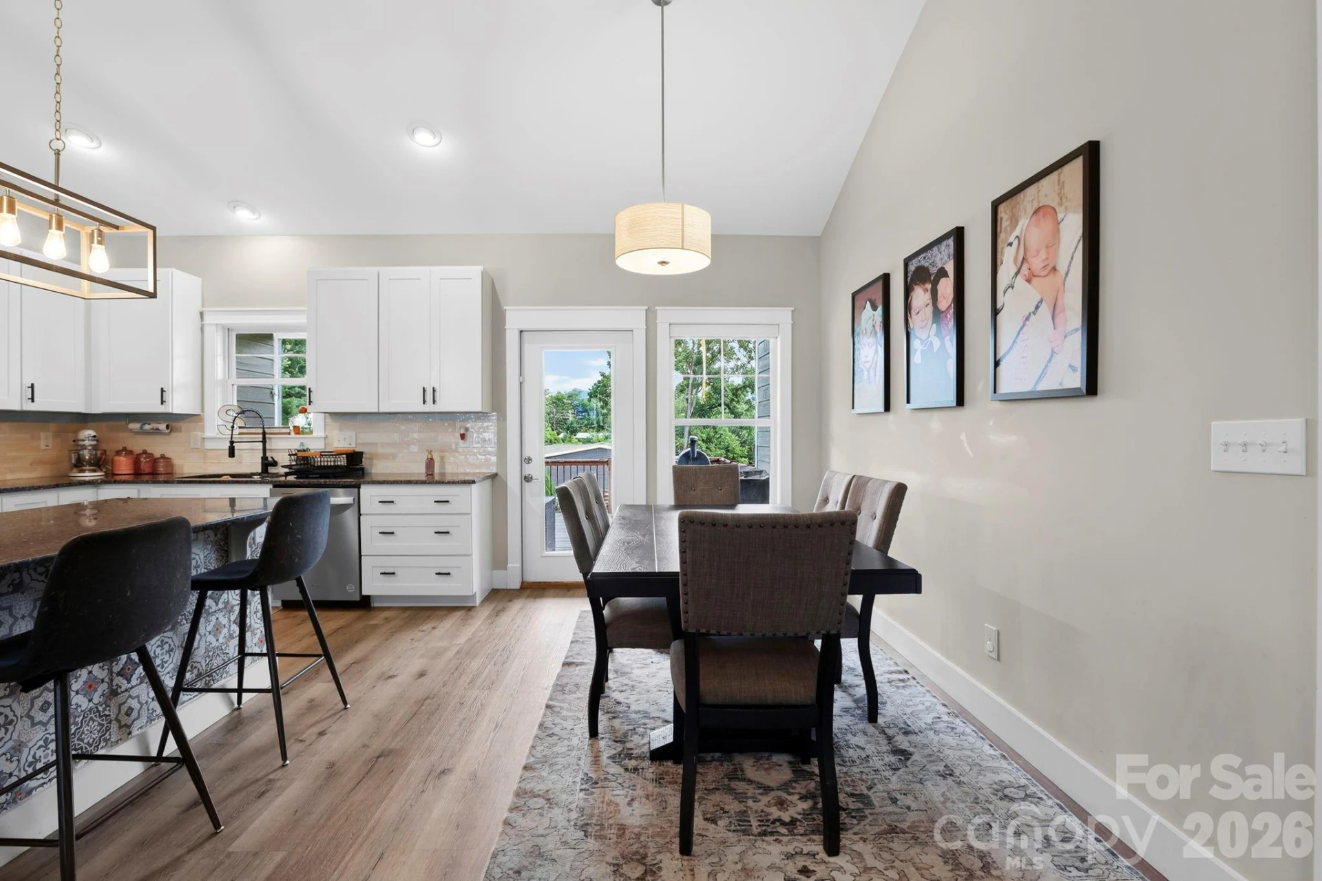 8 Vedder Way - Photo 15