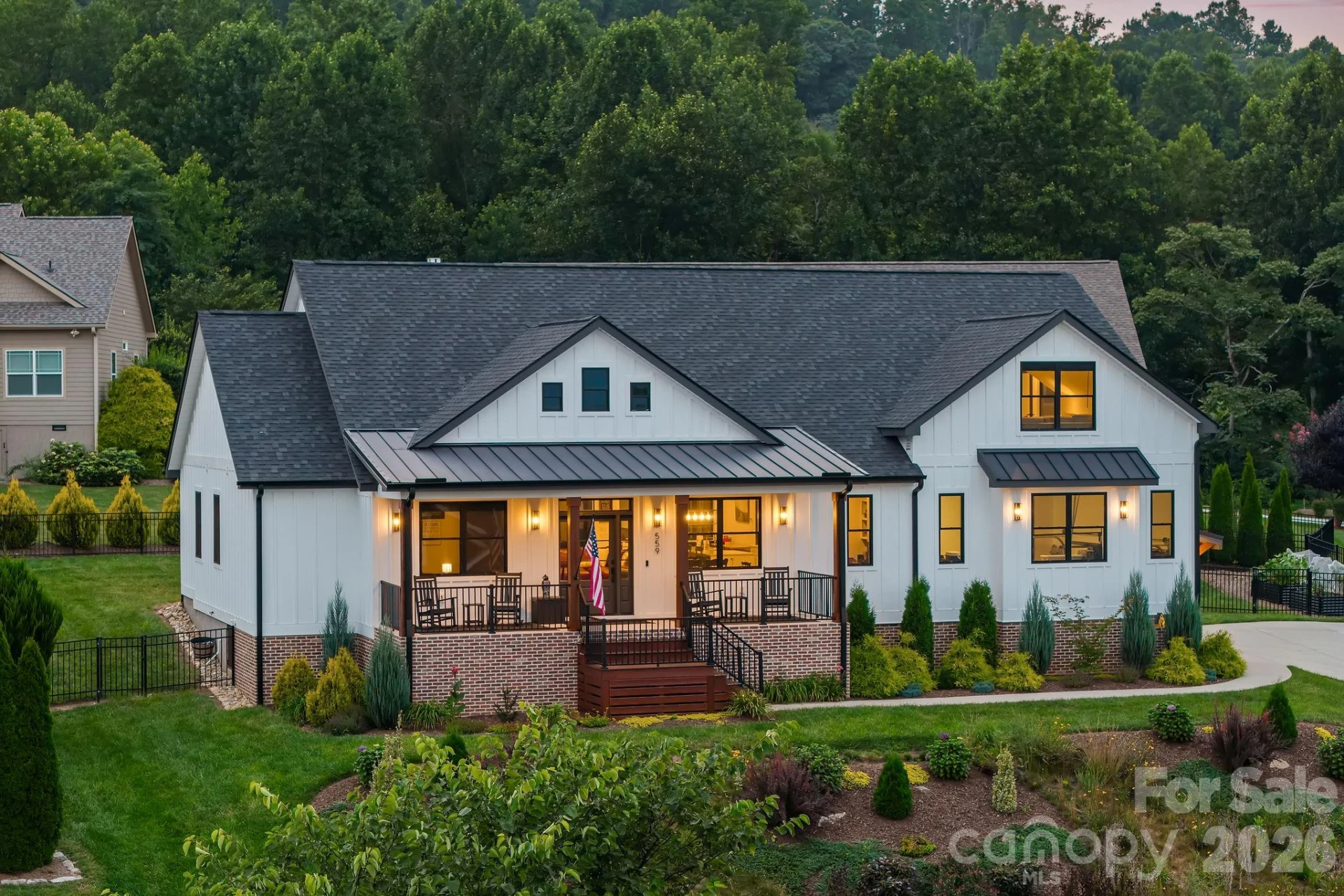 559 Blacksmith Run Drive - Photo 2