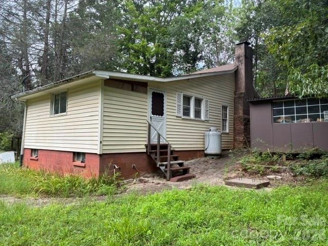 1526 Bills Creek Road - Photo 2