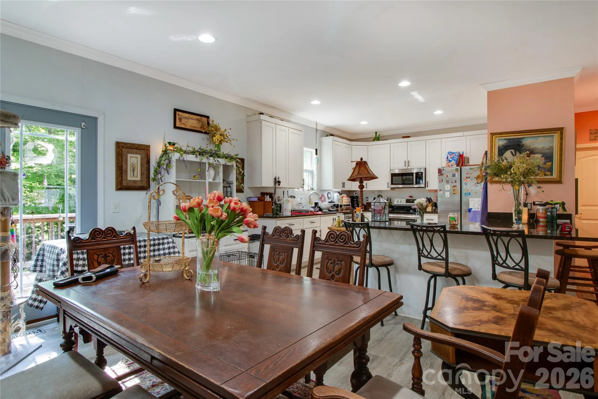 243 Dublin Lane - Photo 5