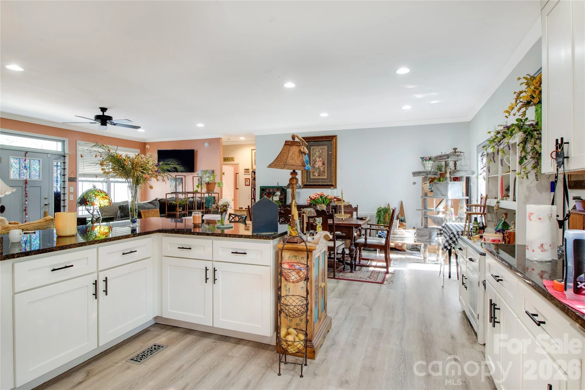 243 Dublin Lane - Photo 7