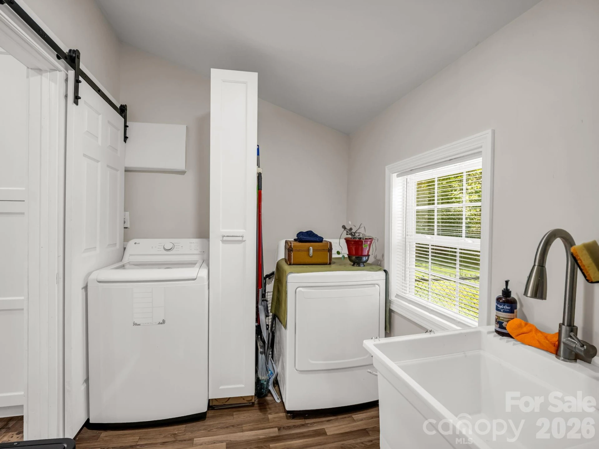 605 Hollis Road - Photo 20
