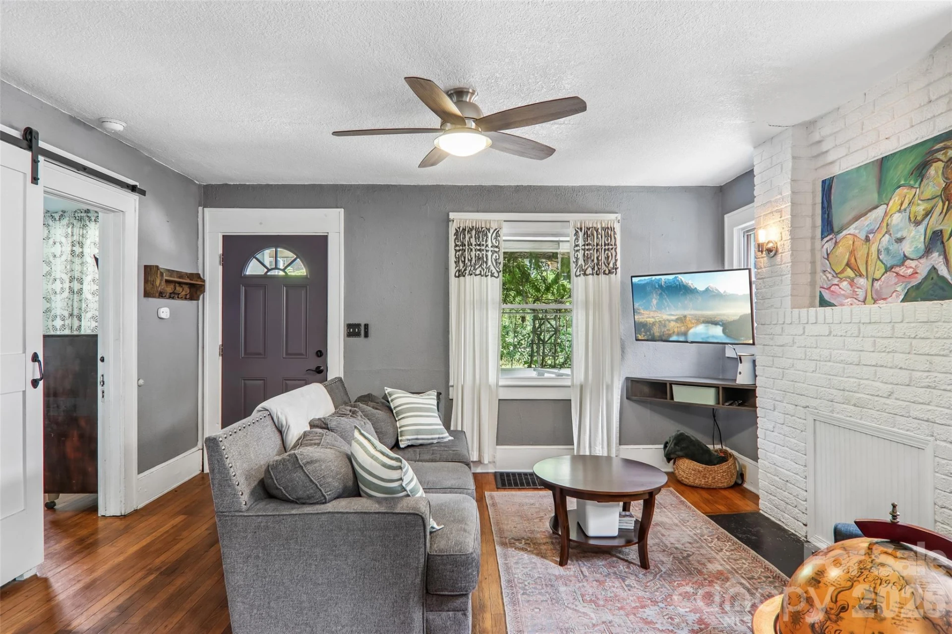 276 State Street - Photo 5