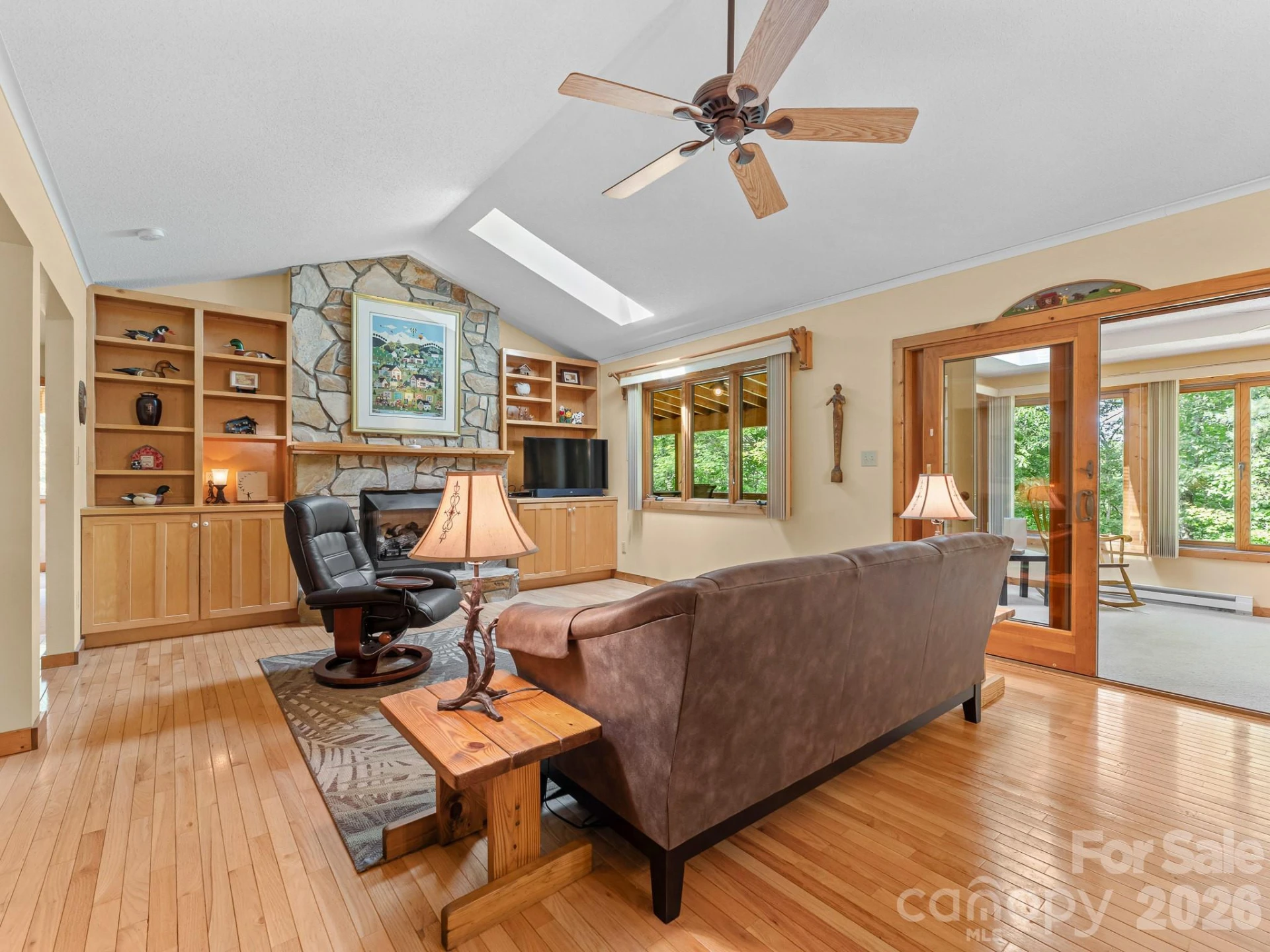 620 Thunder Road - Photo 10