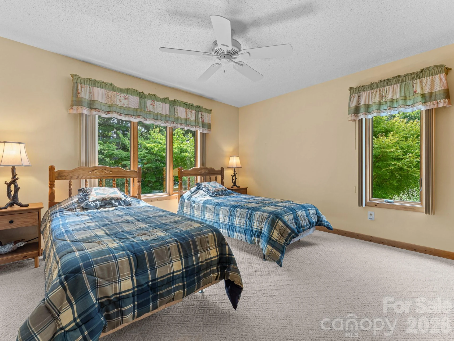 620 Thunder Road - Photo 29