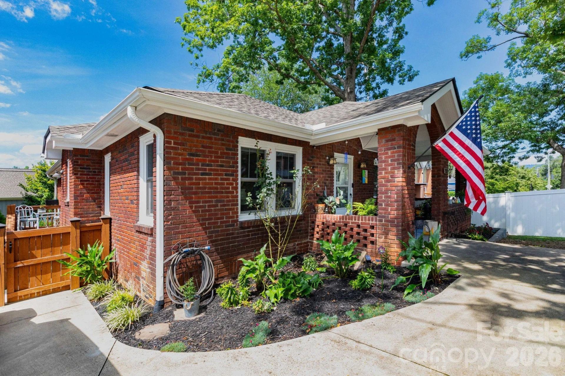 752 Fairview Road - Photo 2
