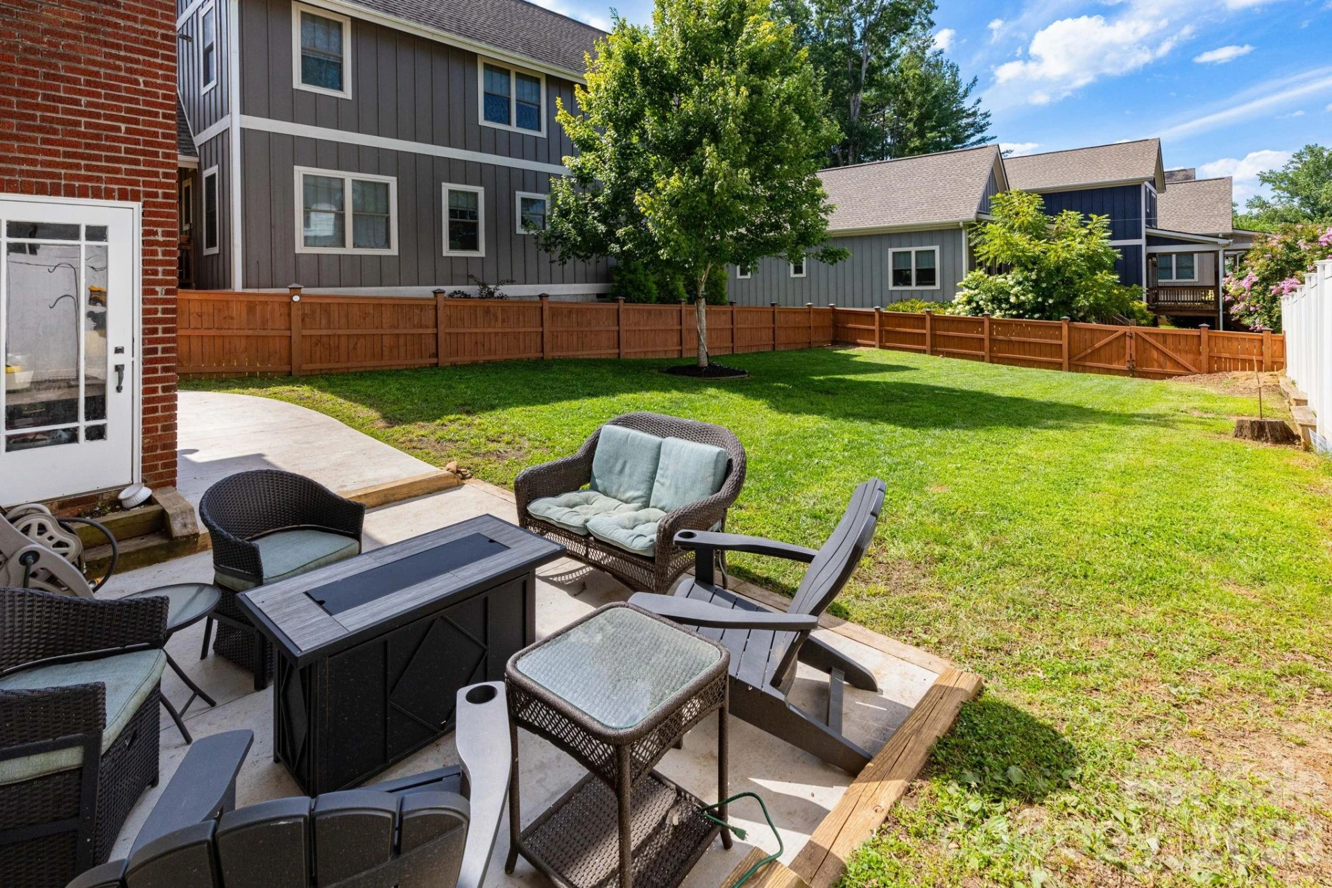 752 Fairview Road - Photo 21