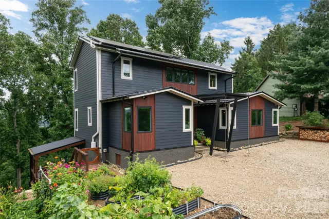 322 Windswept Drive, Asheville, NC, 28801