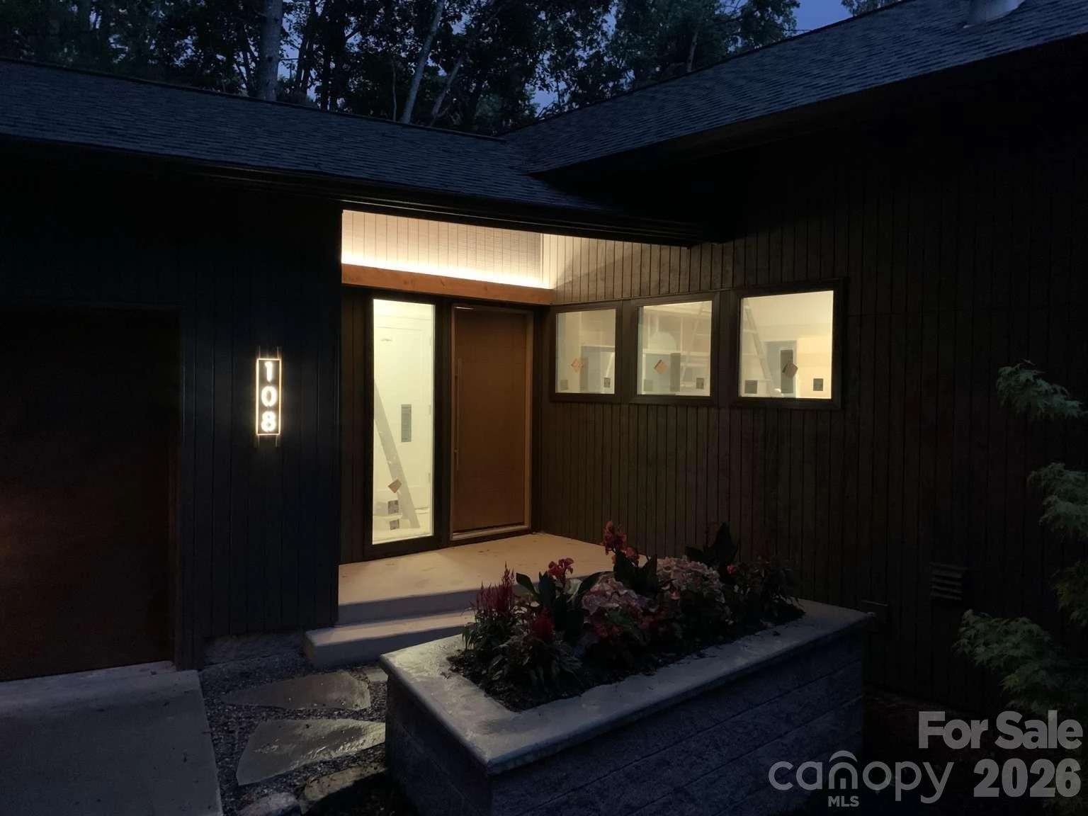 108 Truman Place - Photo 3