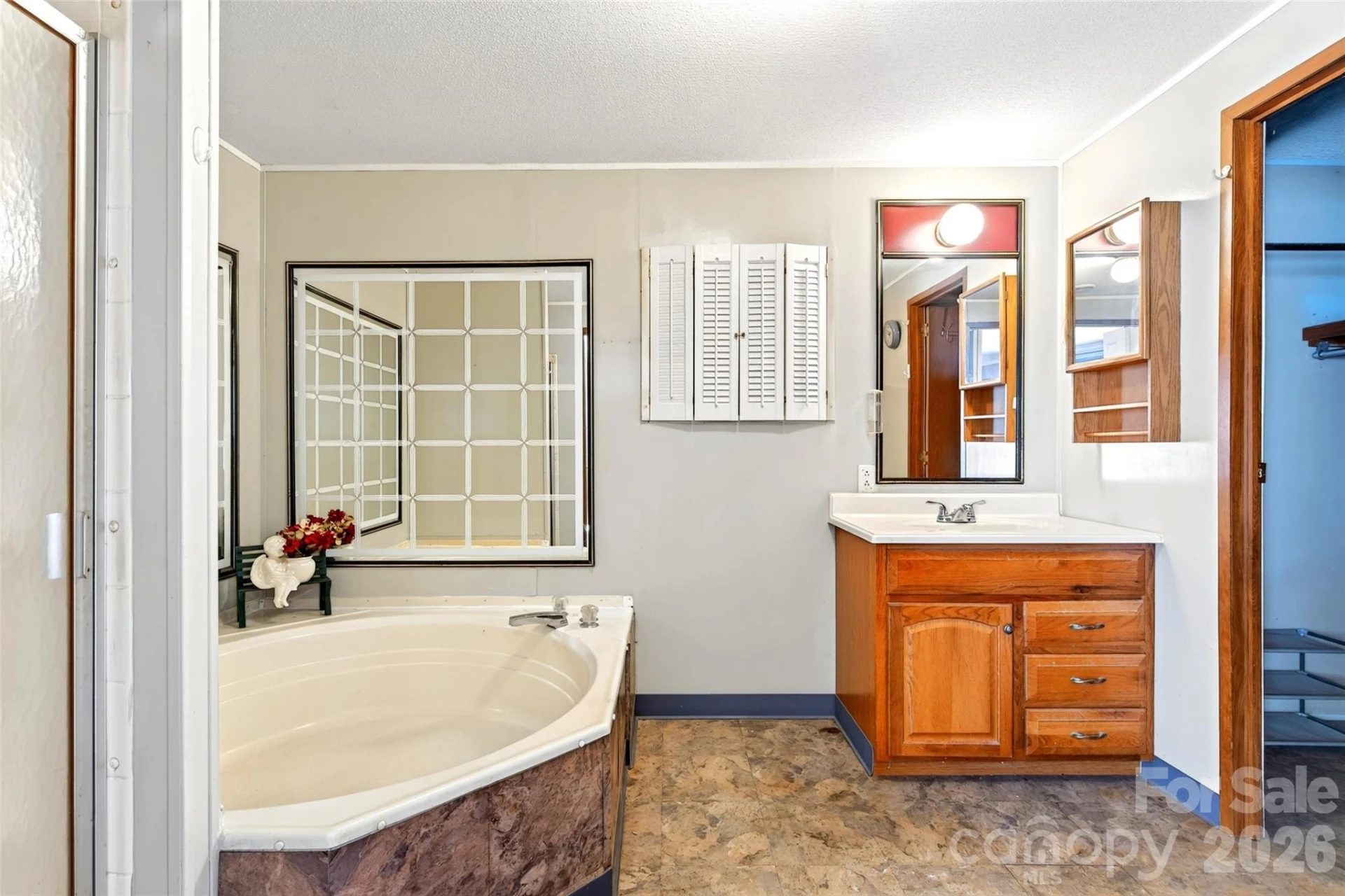 967 Moffitt Hill Road - Photo 9