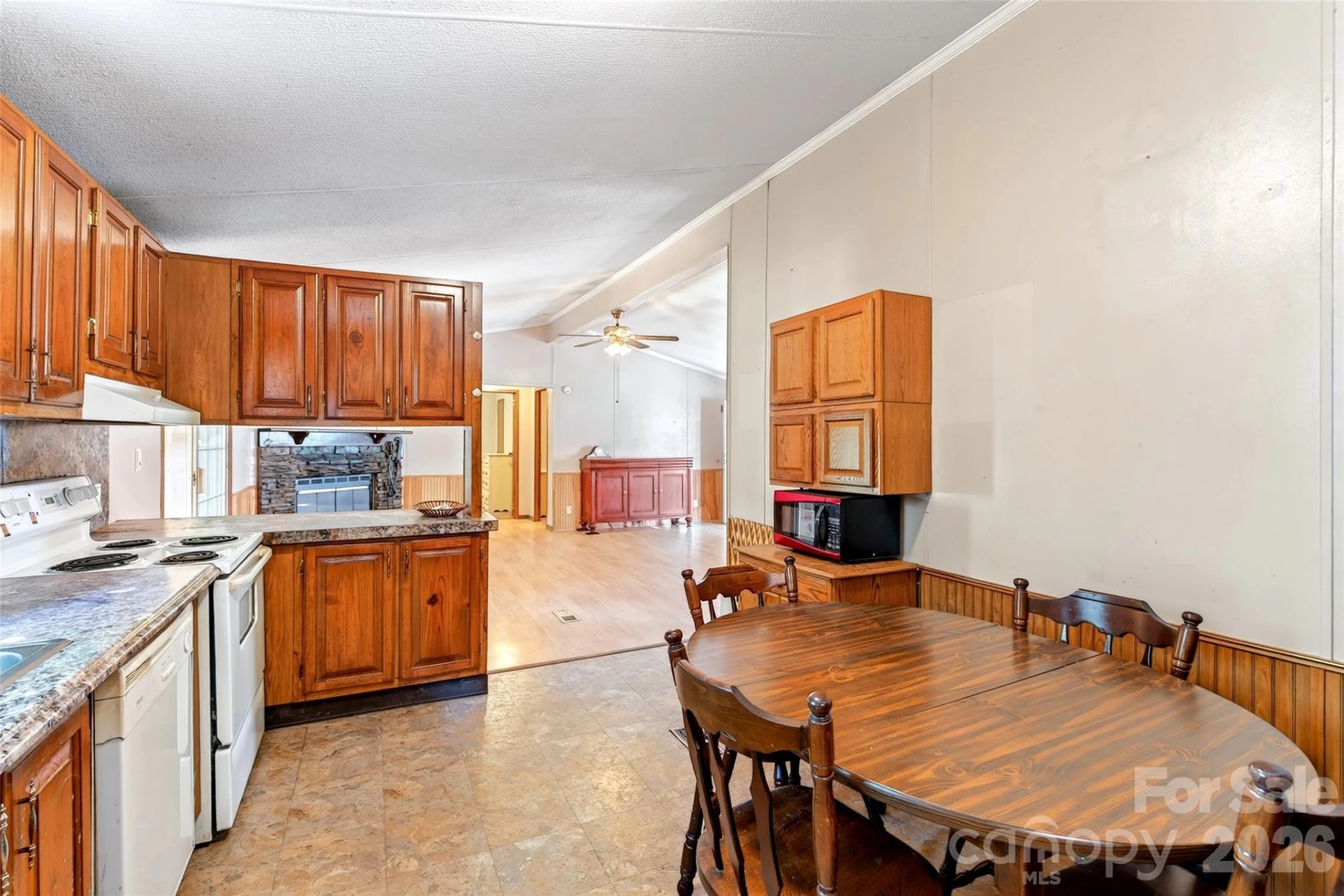 967 Moffitt Hill Road - Photo 15