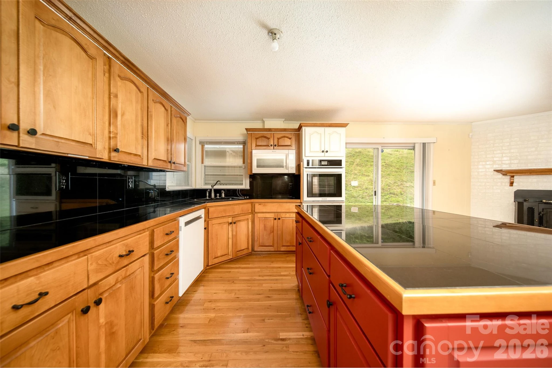821 Tanasee Gap Road - Photo 4
