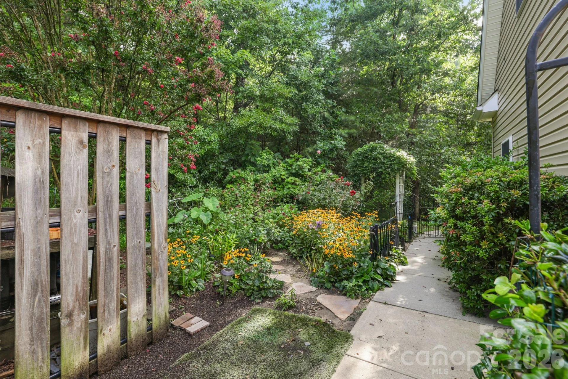 254 Kanuga Forest Drive - Photo 34