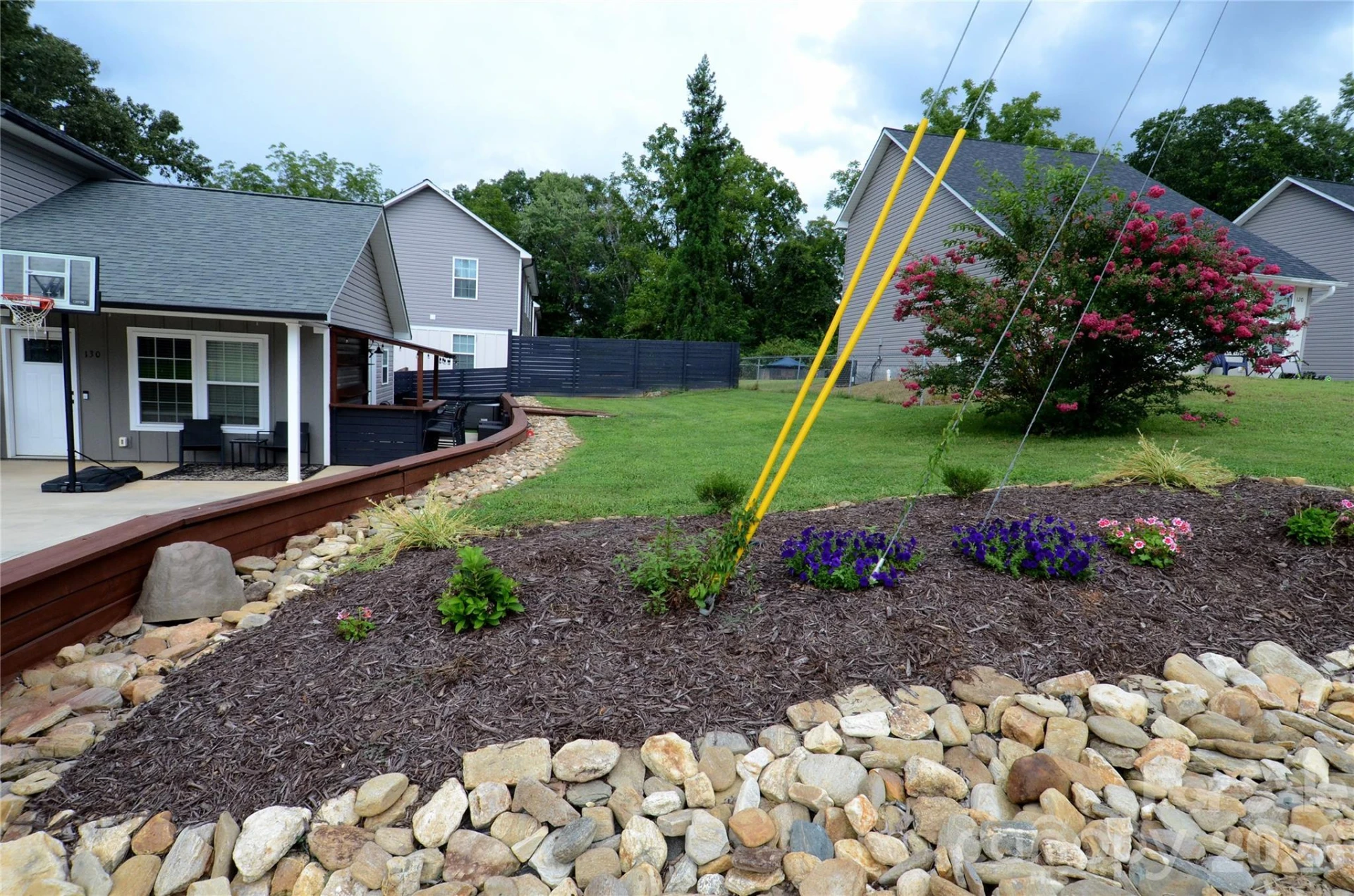 130 Bostic Street - Photo 2