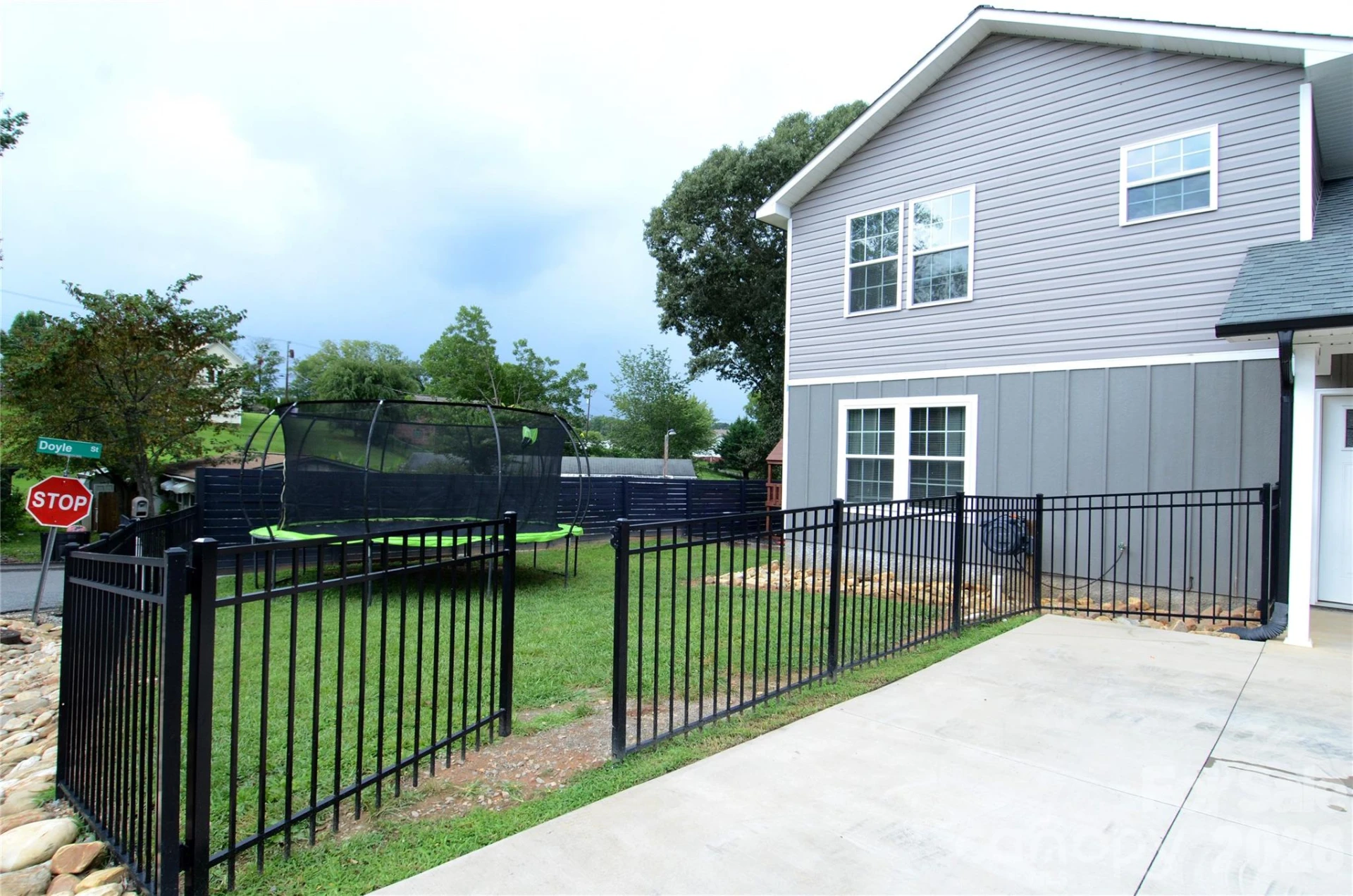 130 Bostic Street - Photo 3