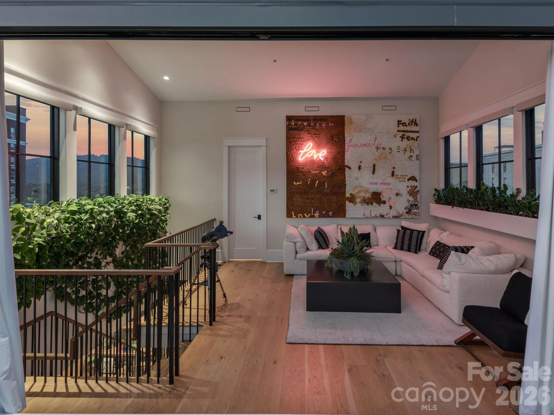60 Haywood Street #4A - Photo 4